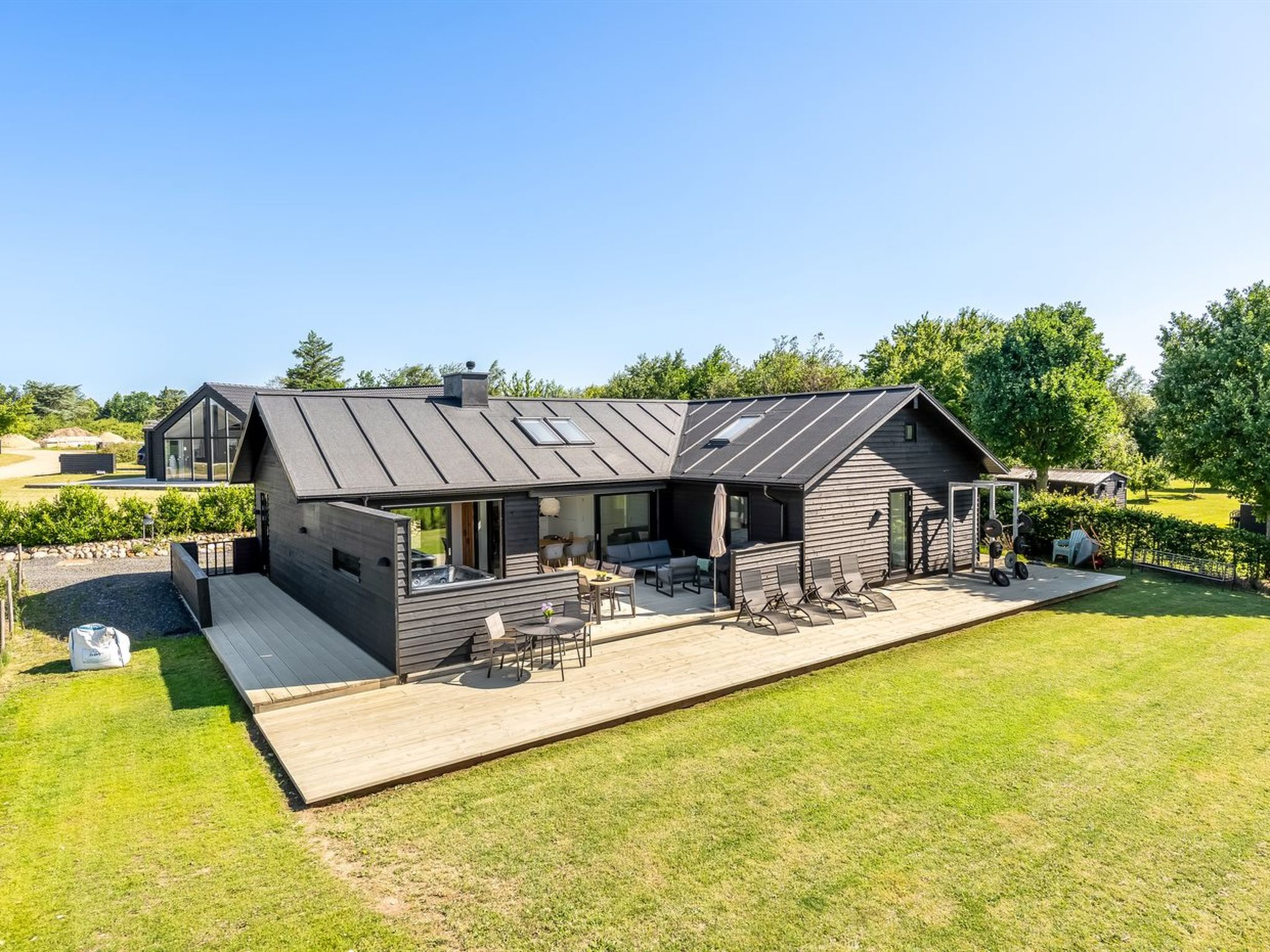 "Merve" - 250m from the sea - Buiten