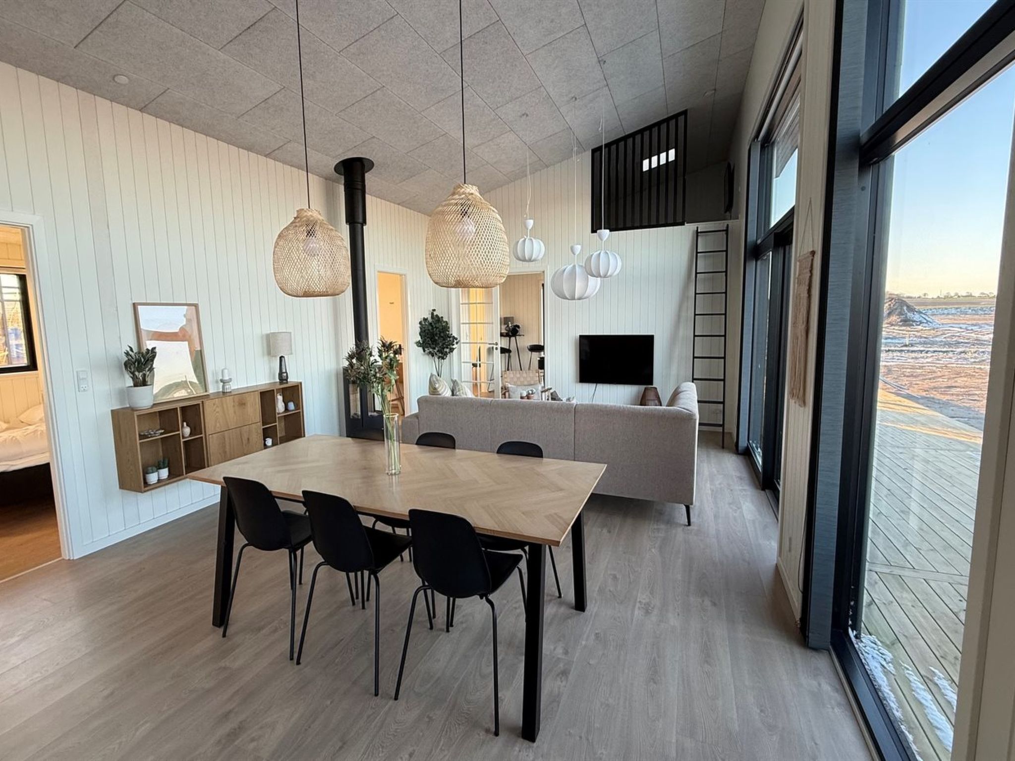 "Marten" - 500m from the sea-Binnen