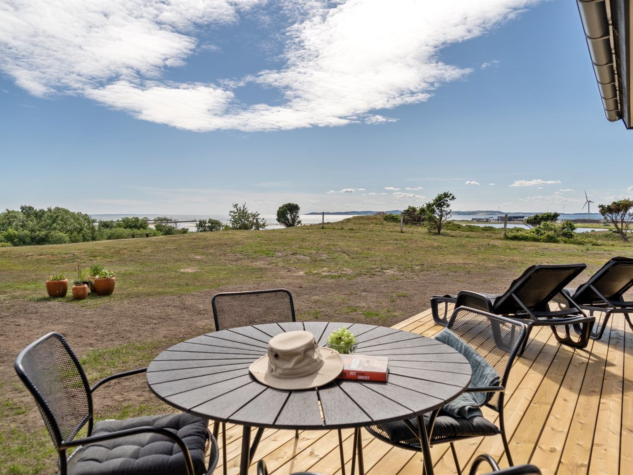 "Rickmer" - 200m from the sea — Terrace (2 of 26)