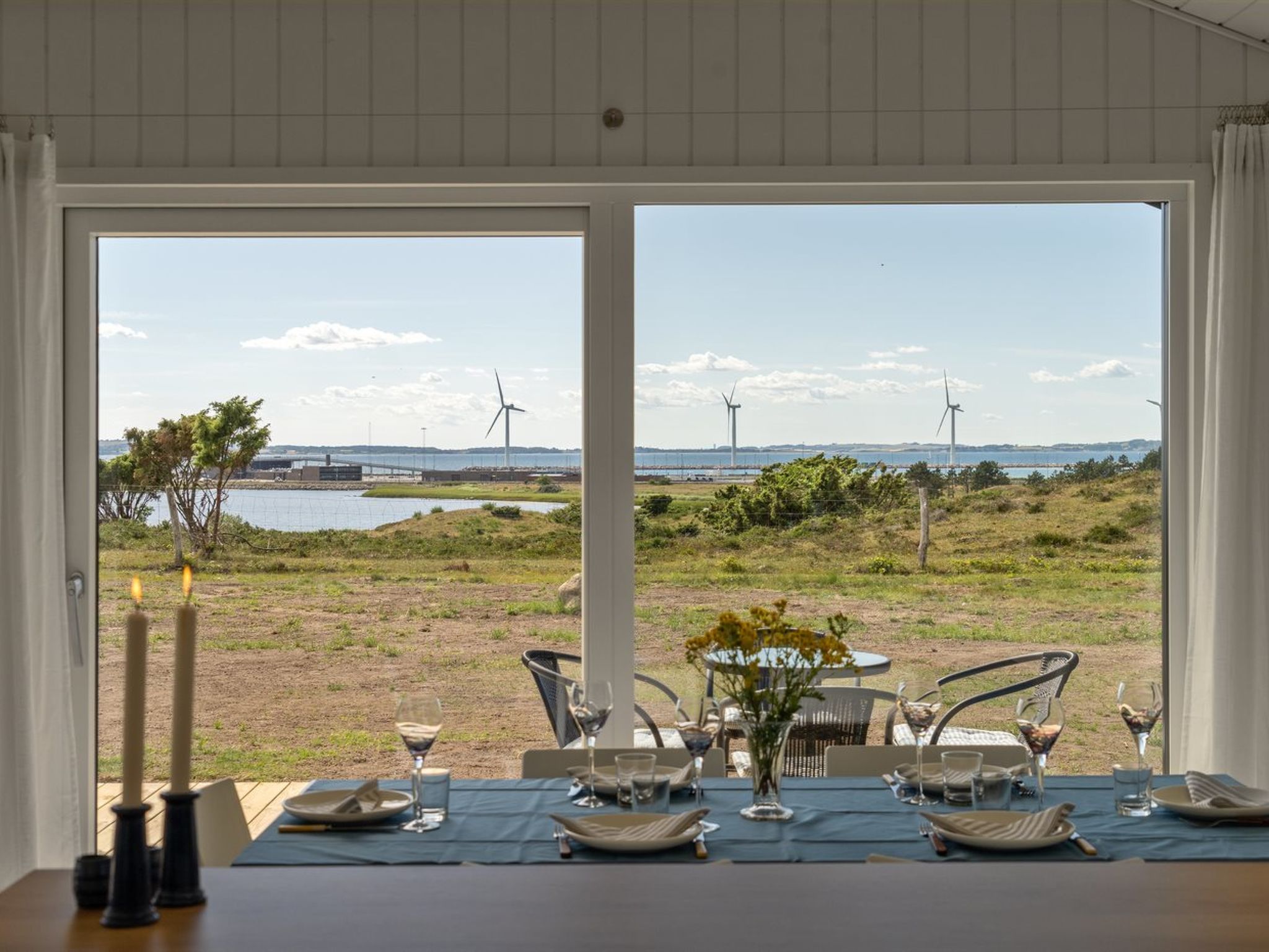 "Rickmer" - 200m from the sea-Buiten