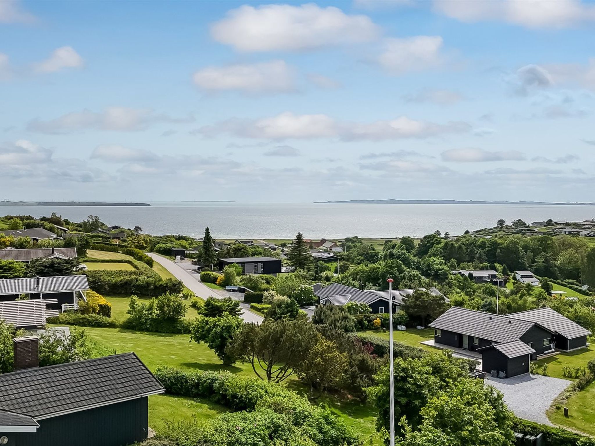 "Harda" - 800m from the sea - Buiten