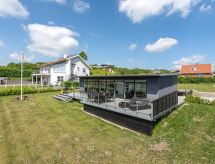 Zeezicht en rust in Ebeltoft: ruim vakantiehuis voor 8 personen - thumbnail 1