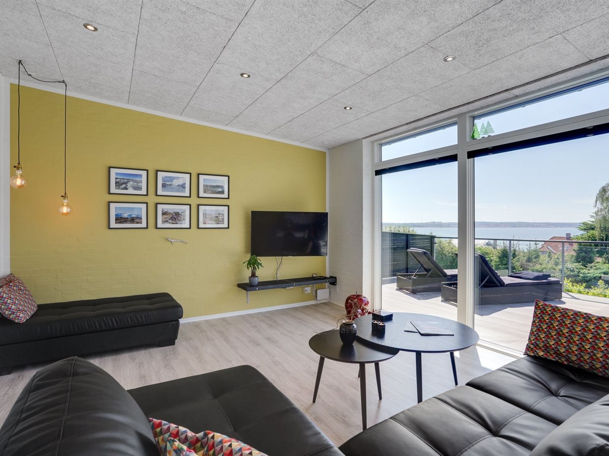"Jadara" - 200m from the sea - Binnen