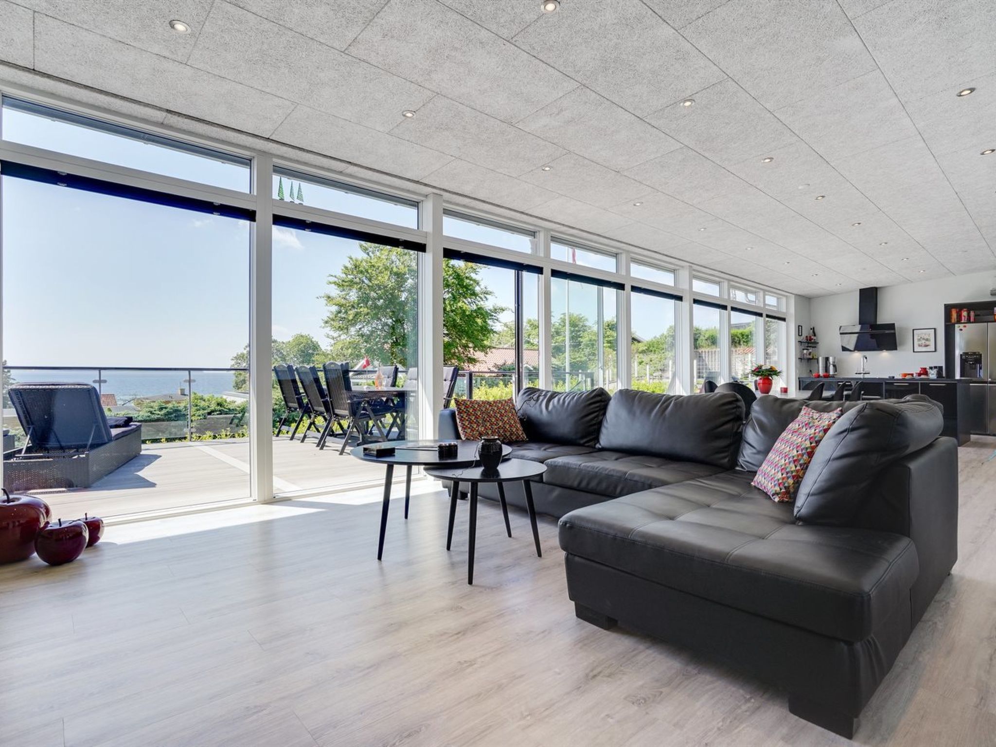 "Jadara" - 200m from the sea