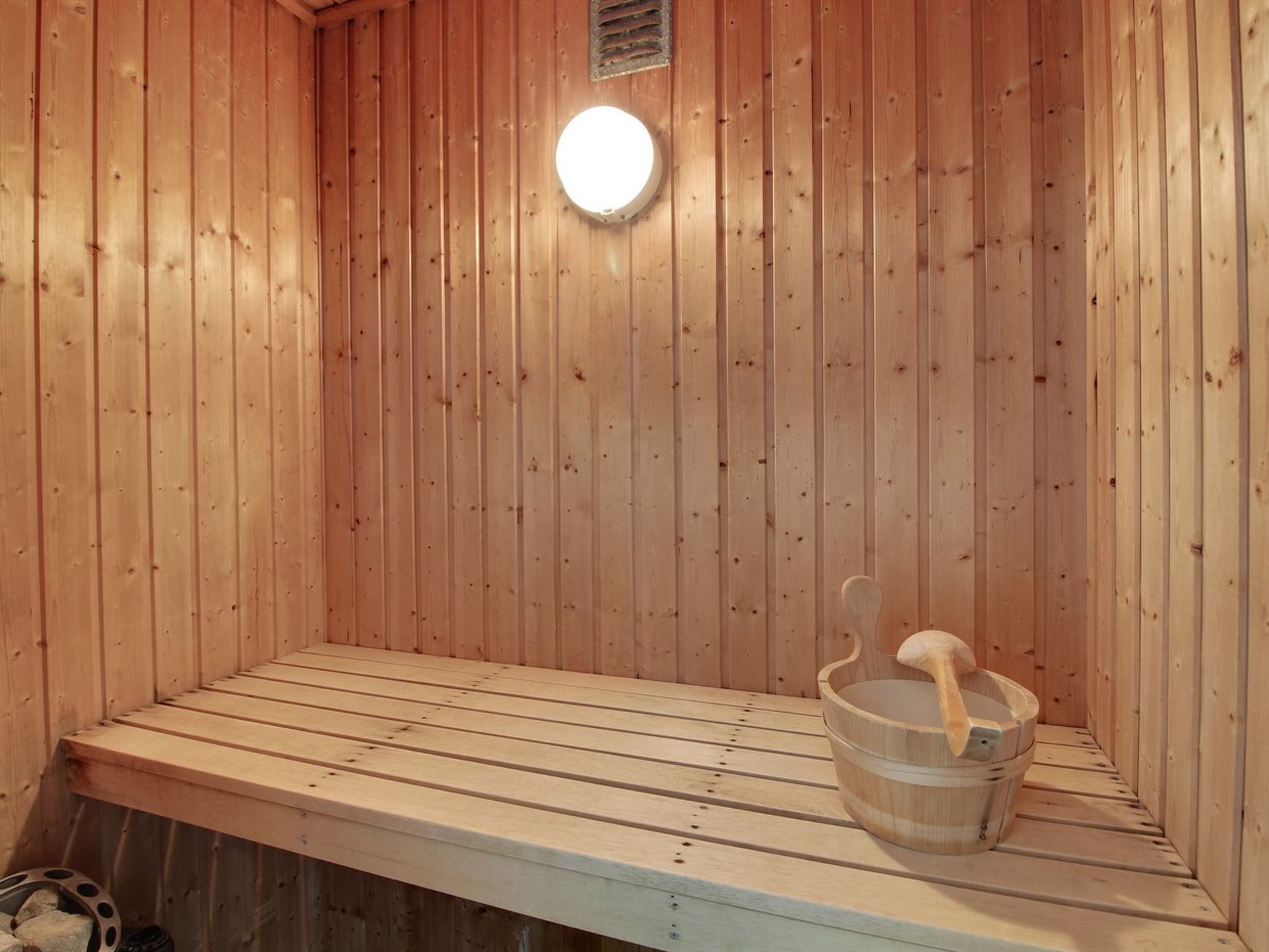 "Kukka" - 600m from the sea-Binnen