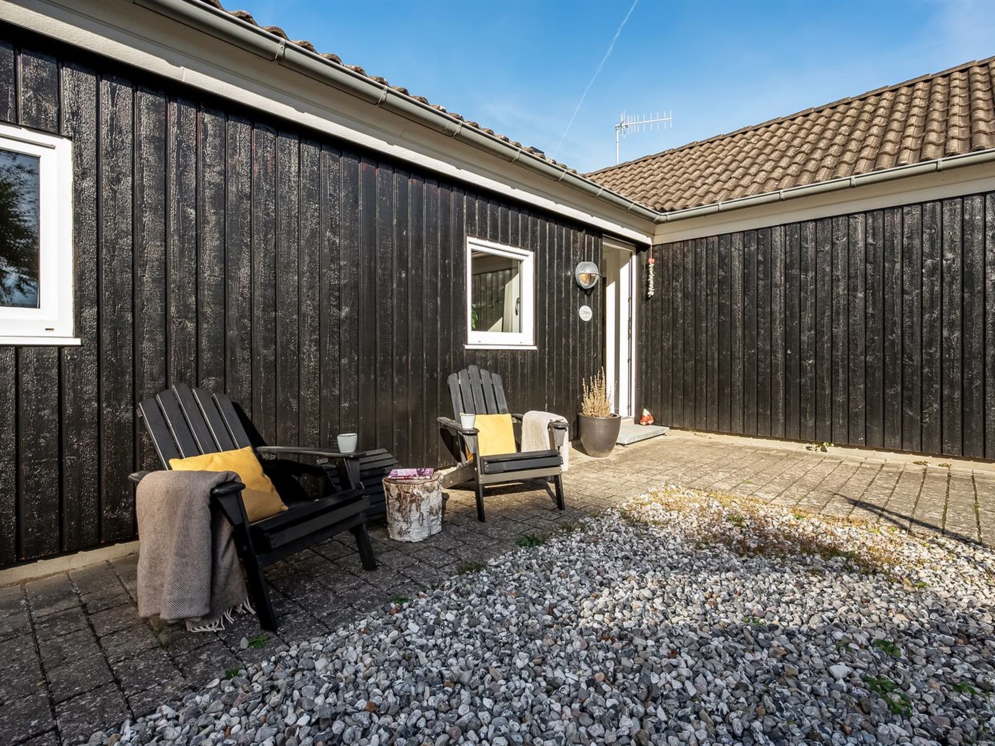 "Kukka" - 600m from the sea - Buiten