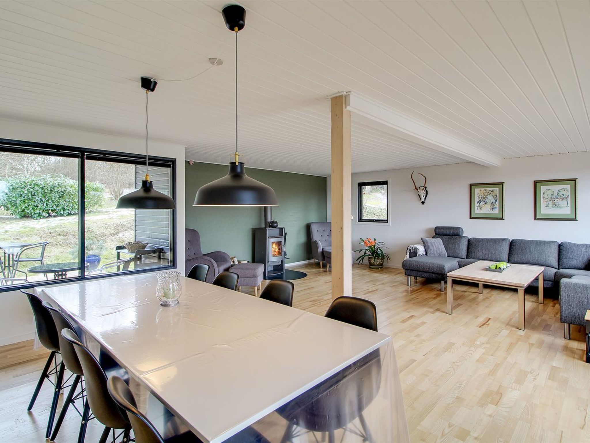 "Amai" - 1.5km from the sea - Binnen