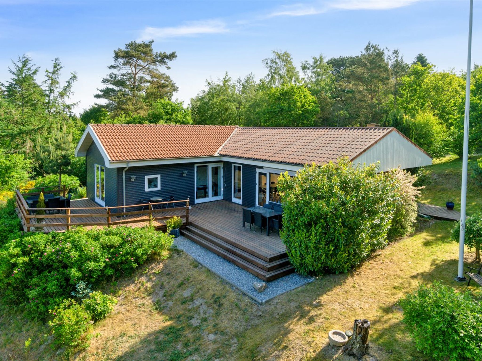 "Amai" - 1.5km from the sea
