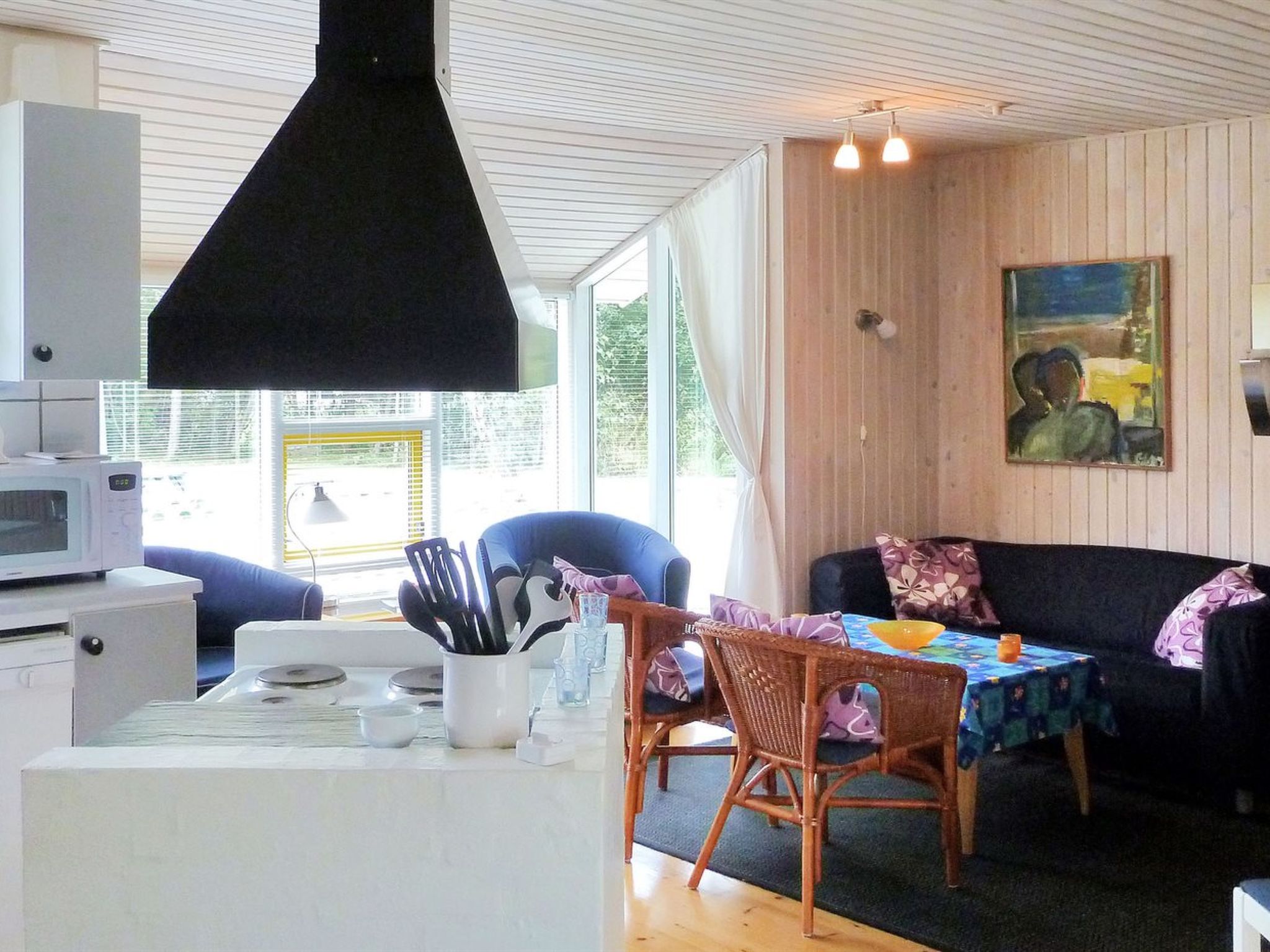 "Jouko" - 400m from the sea-Inside