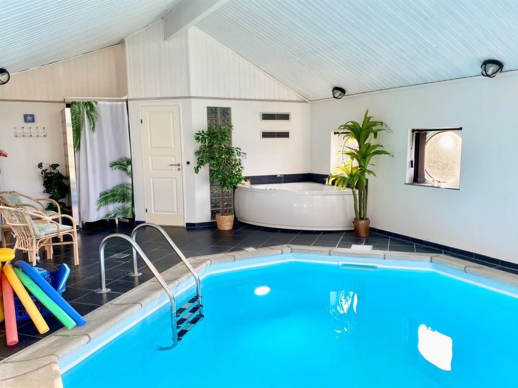 Search and Stay destination Ebeltoft, Denmark from AU$ 846. "Athisl" - 800m from the sea in Djursland and Mols