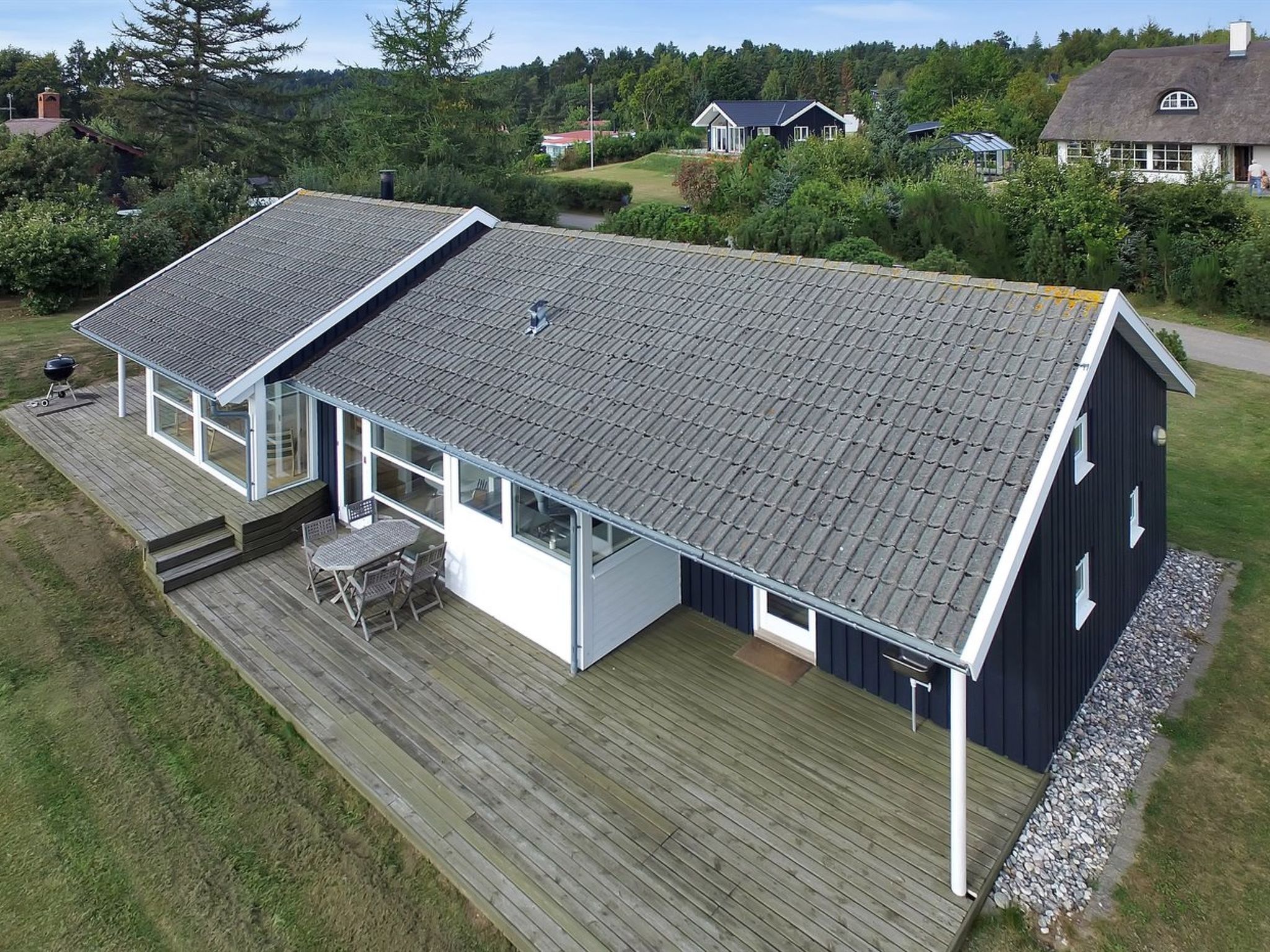 "Lili" - 400m from the sea-Buiten