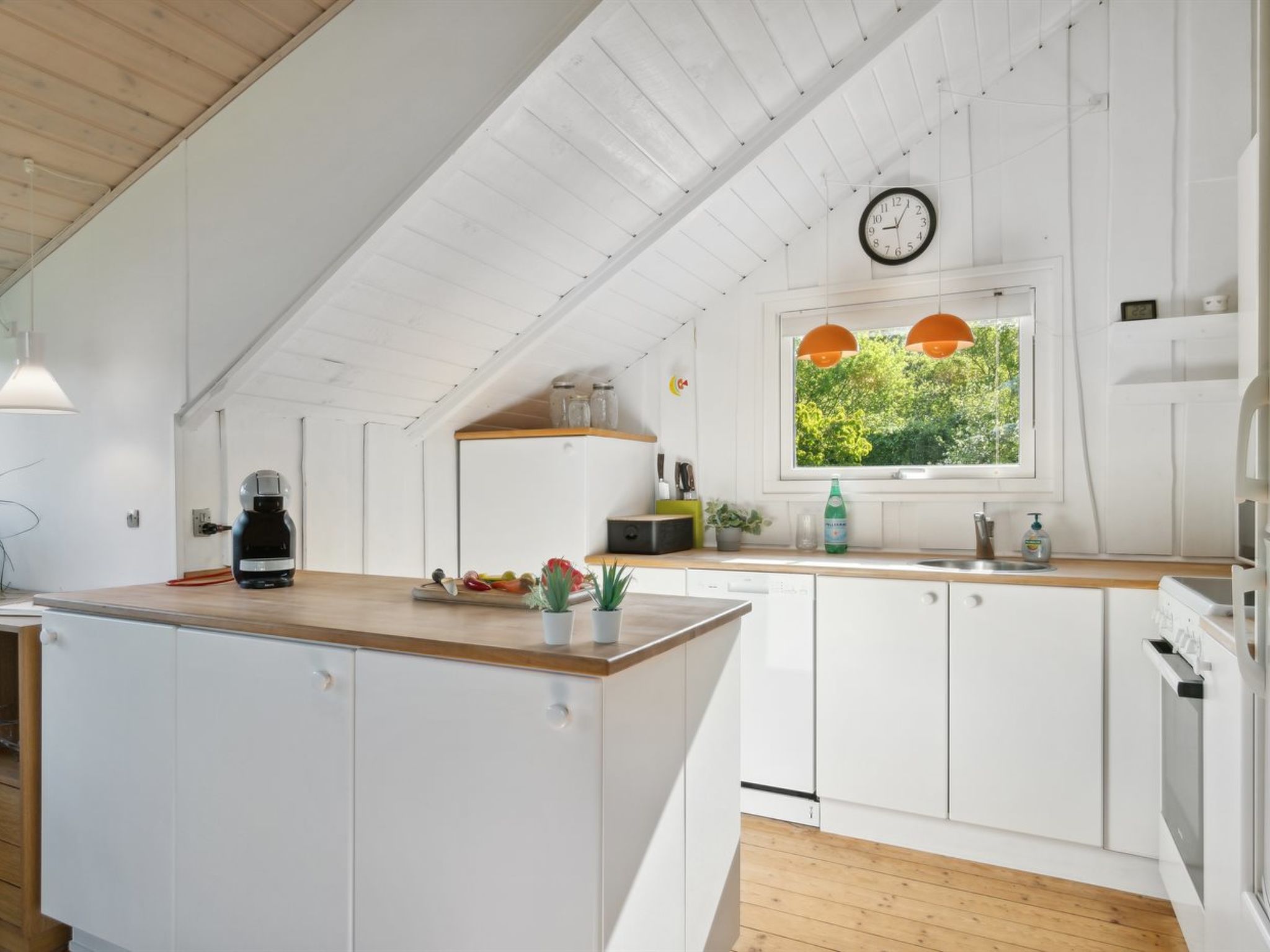 "Evamari" - 300m from the sea-Binnen
