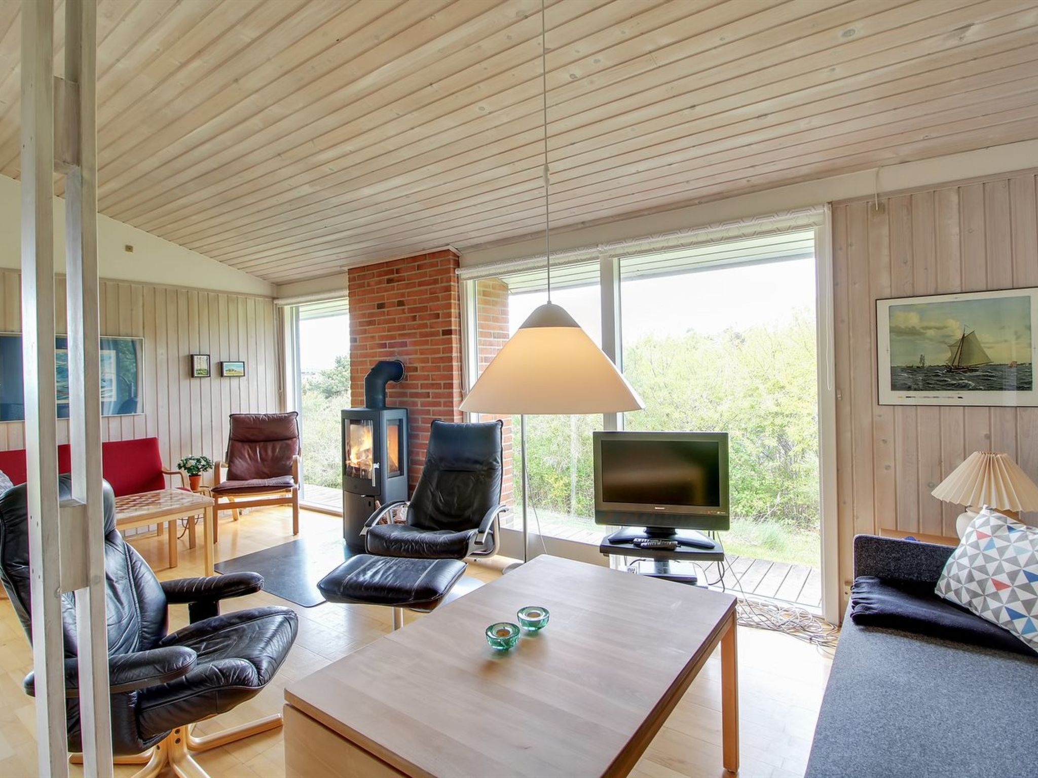 "Lissi" - 700m from the sea - Binnen