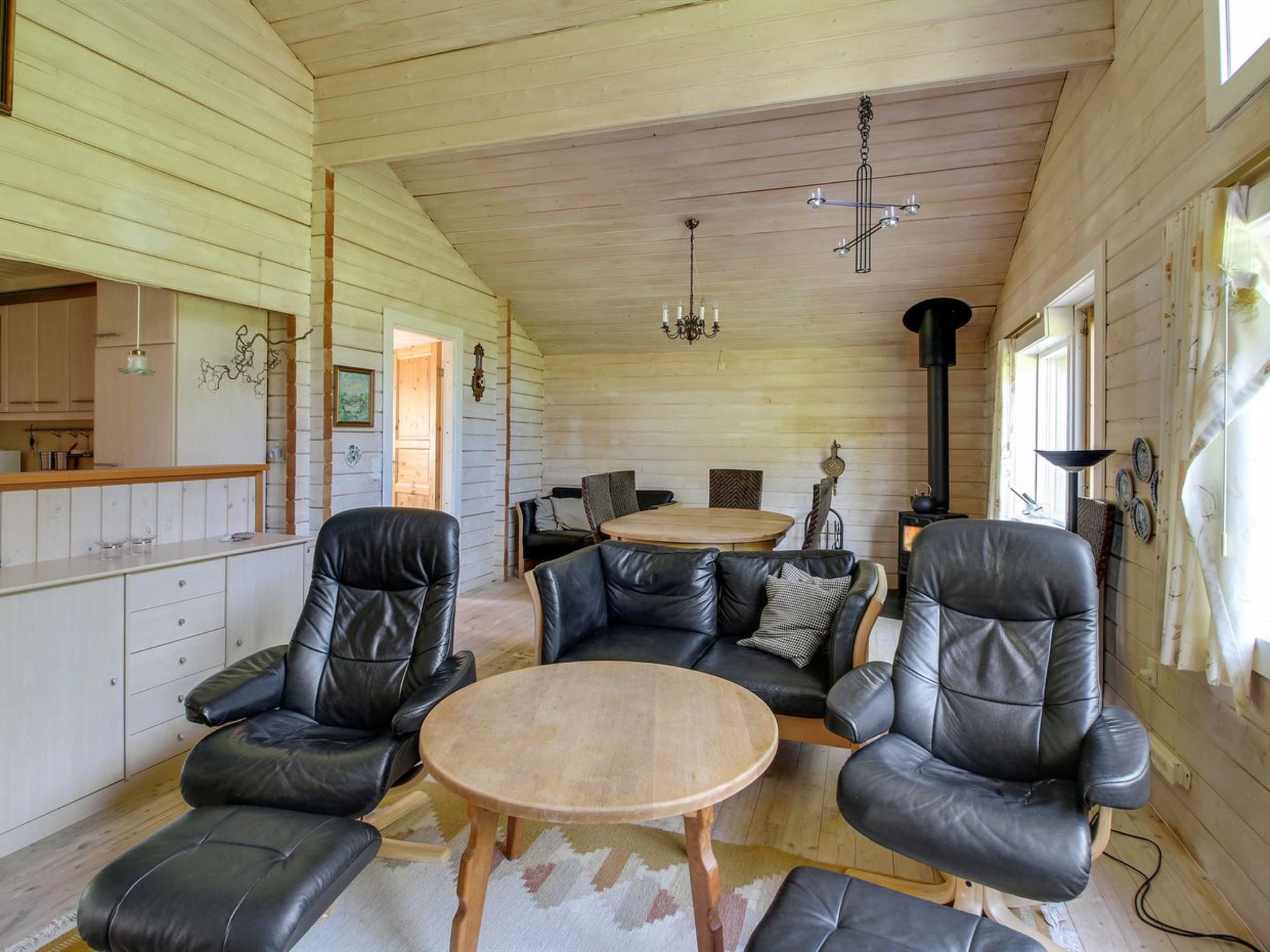 "Efimija" - 7km from the sea - Binnen