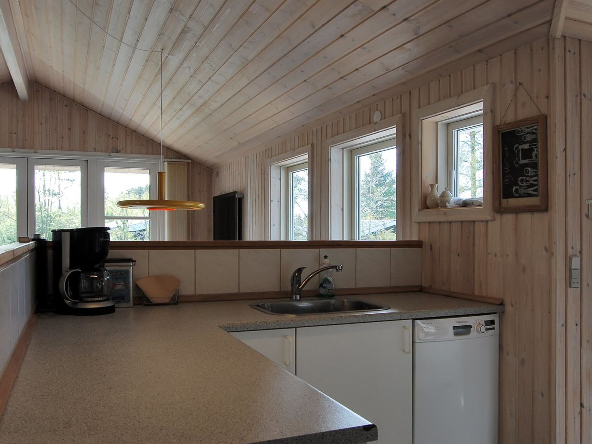 "Alfride" - 350m from the sea - Binnen