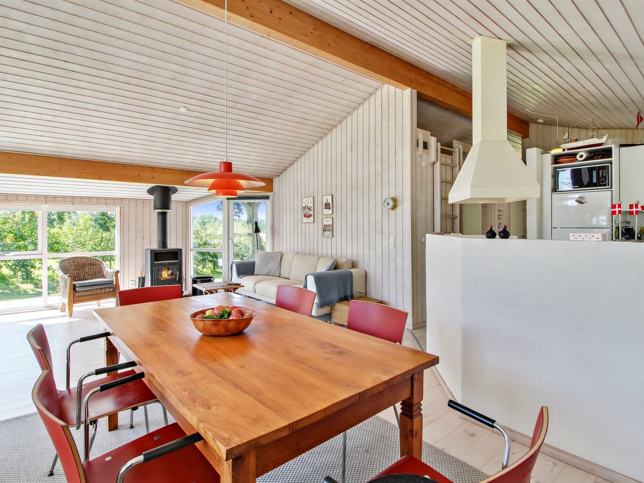 "Lilla" - 120m from the sea-Binnen