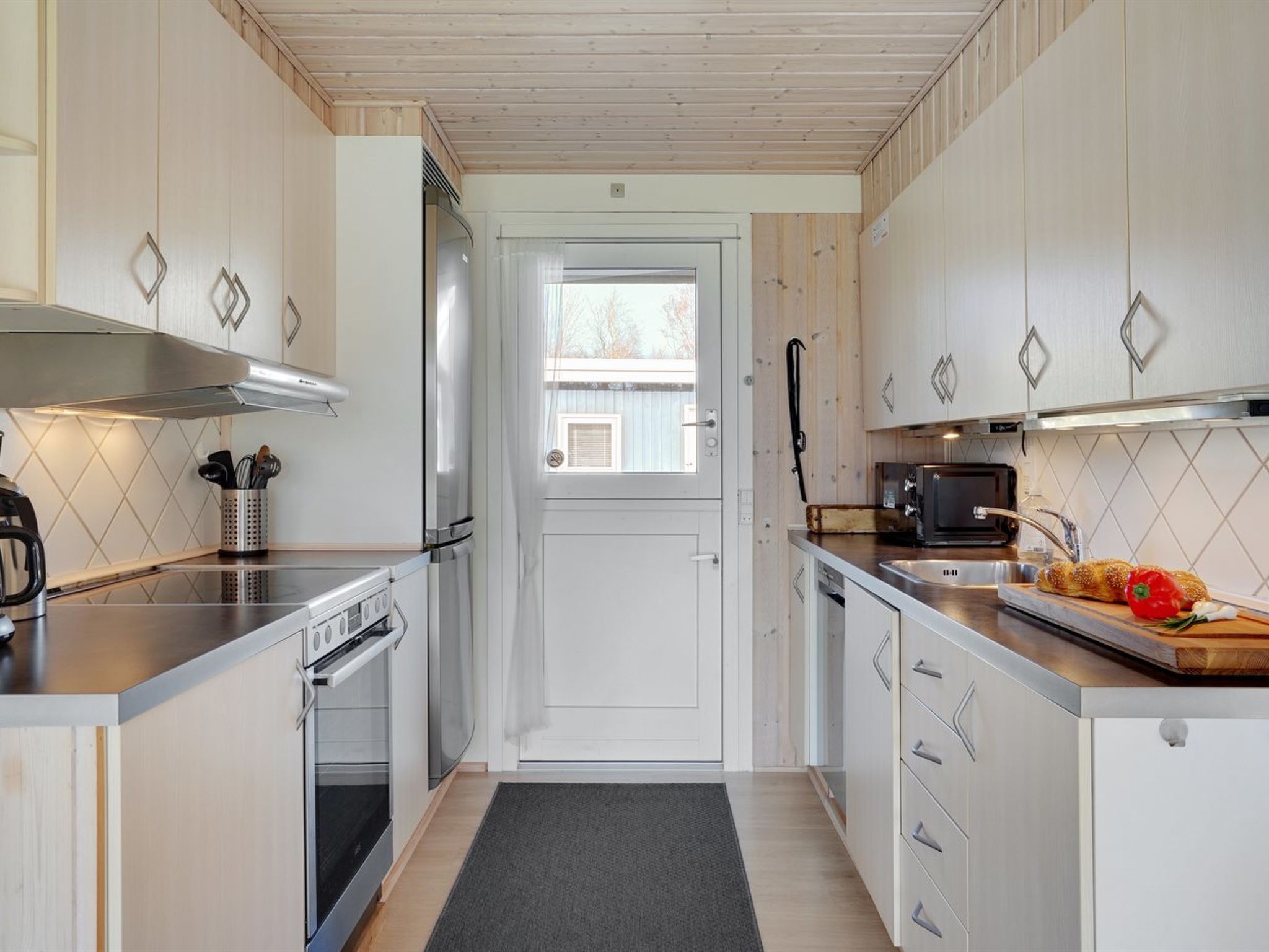 "Gardis" - 100m from the sea-Binnen