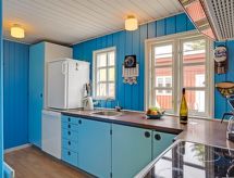6-persoons vakantiehuis met open haard direct aan zee in Ebeltoft - thumbnail 4