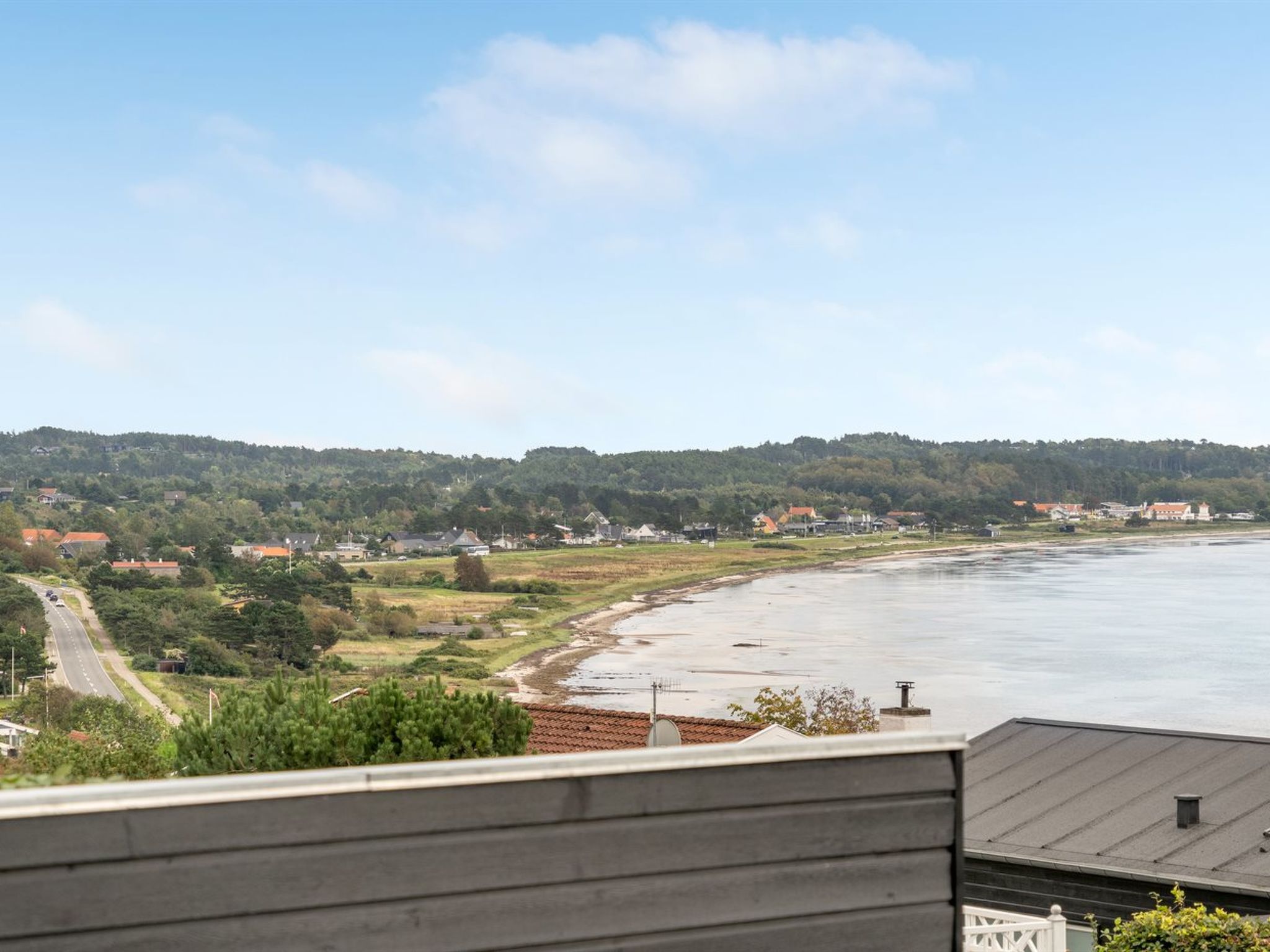 "Eilen" - 250m from the sea - Buiten