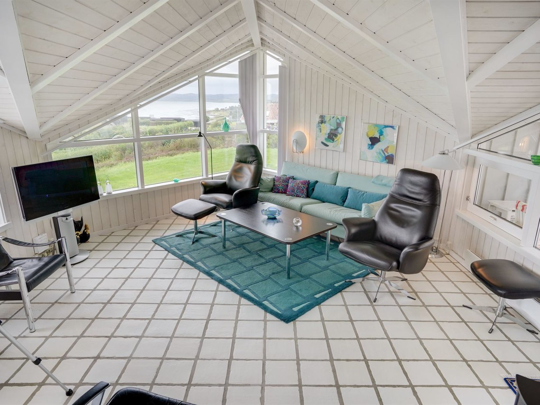 "Eilen" - 250m from the sea - Binnen