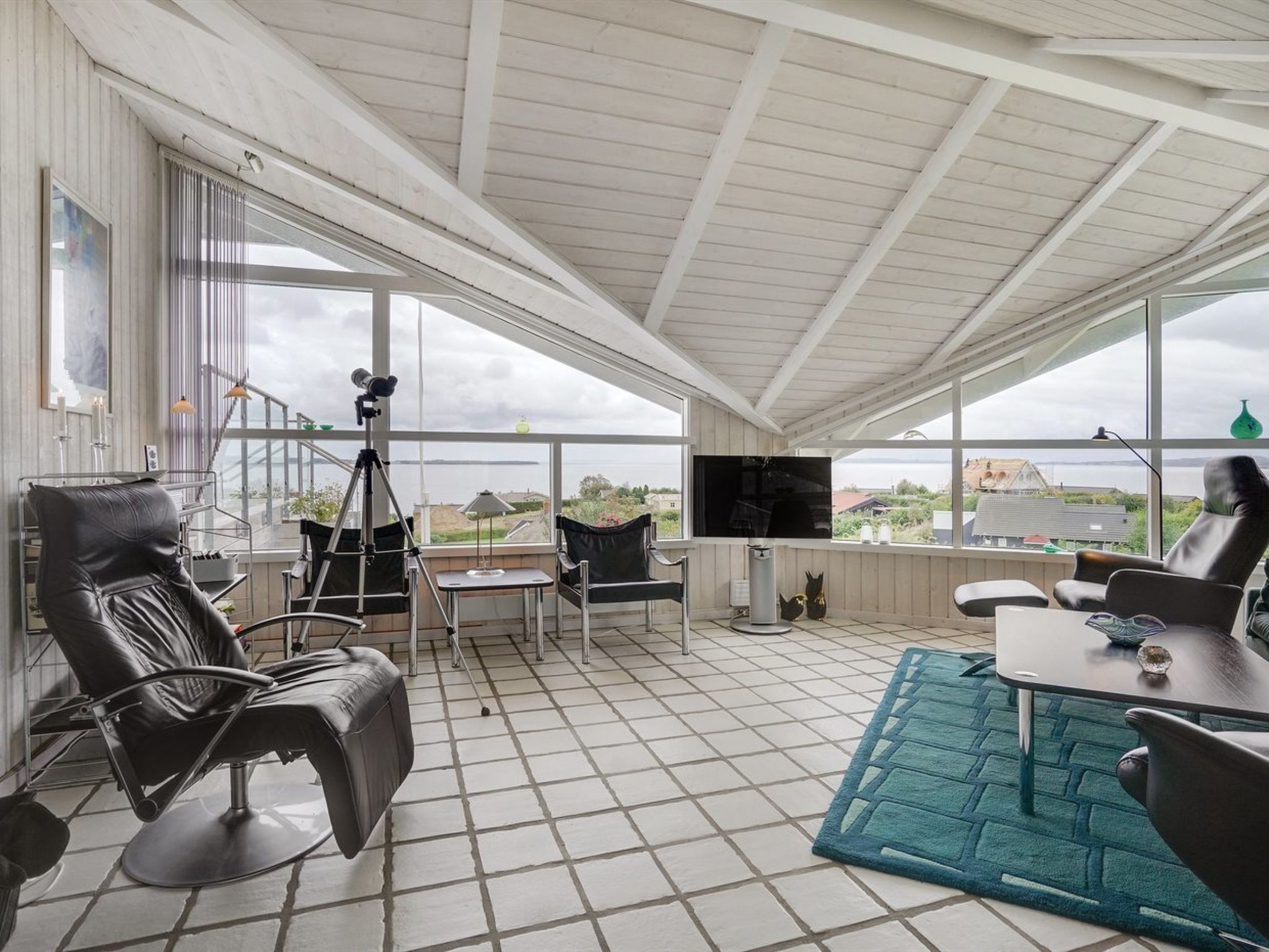 "Eilen" - 250m from the sea - Binnen