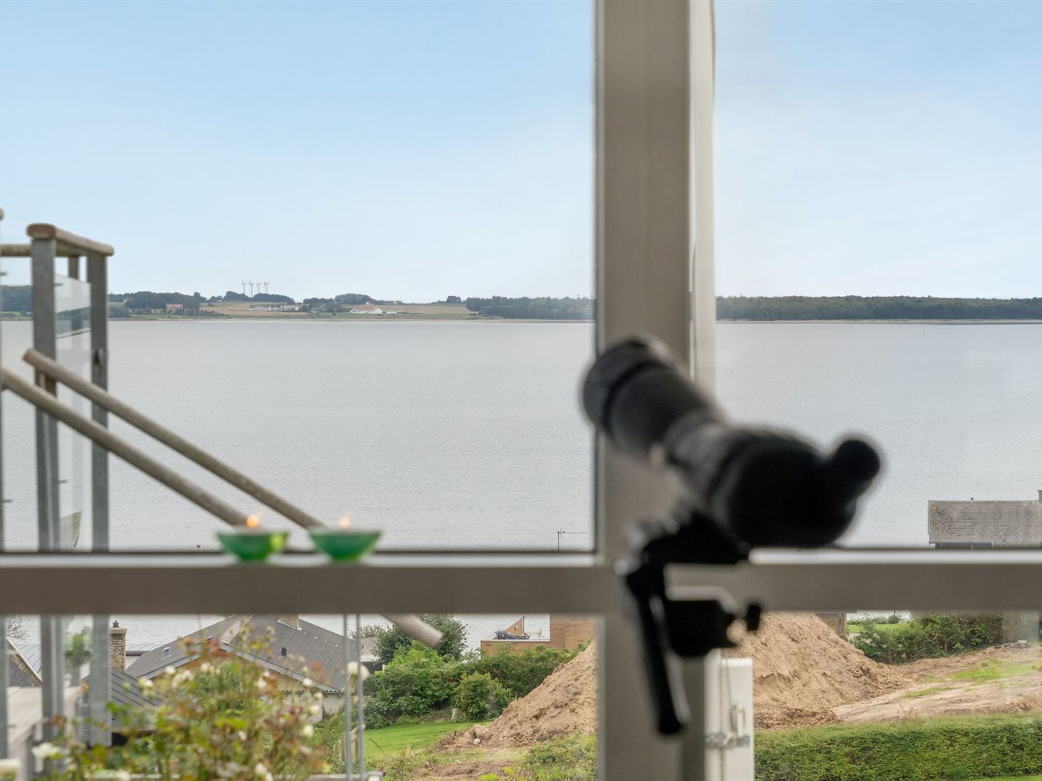 "Eilen" - 250m from the sea - Buiten