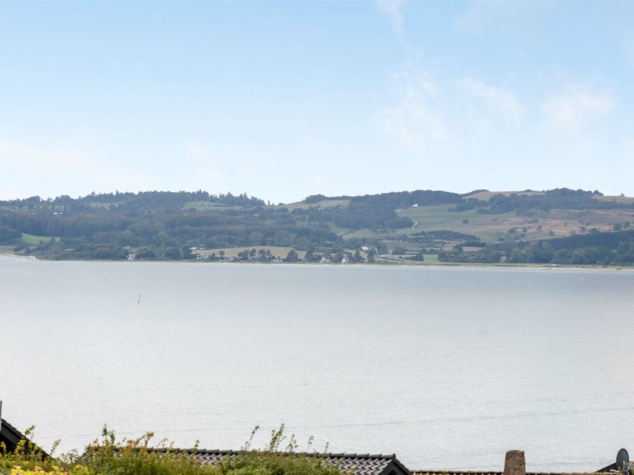 "Eilen" - 250m from the sea - Buiten