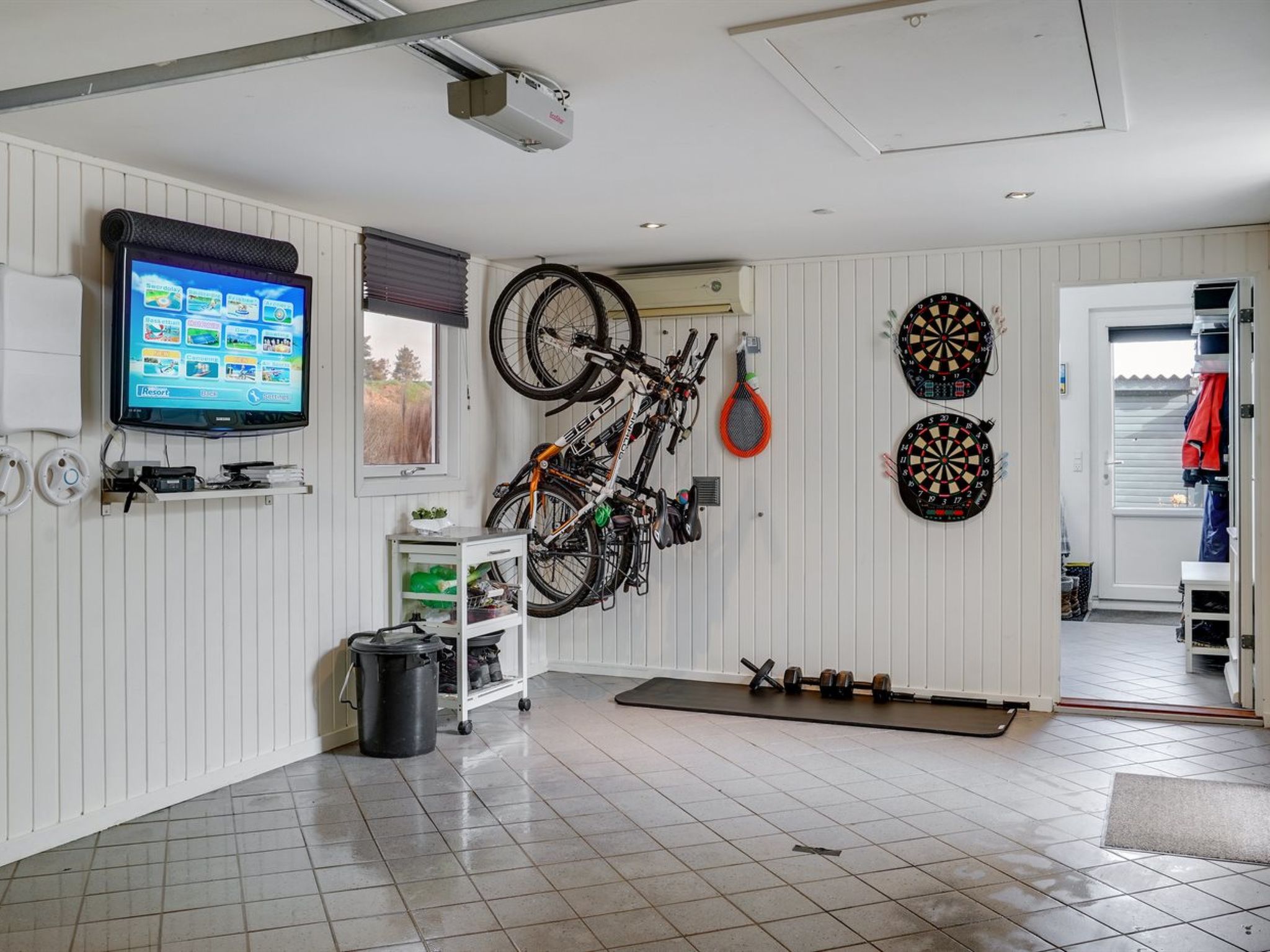"Kuno" - 300m from the sea - Binnen