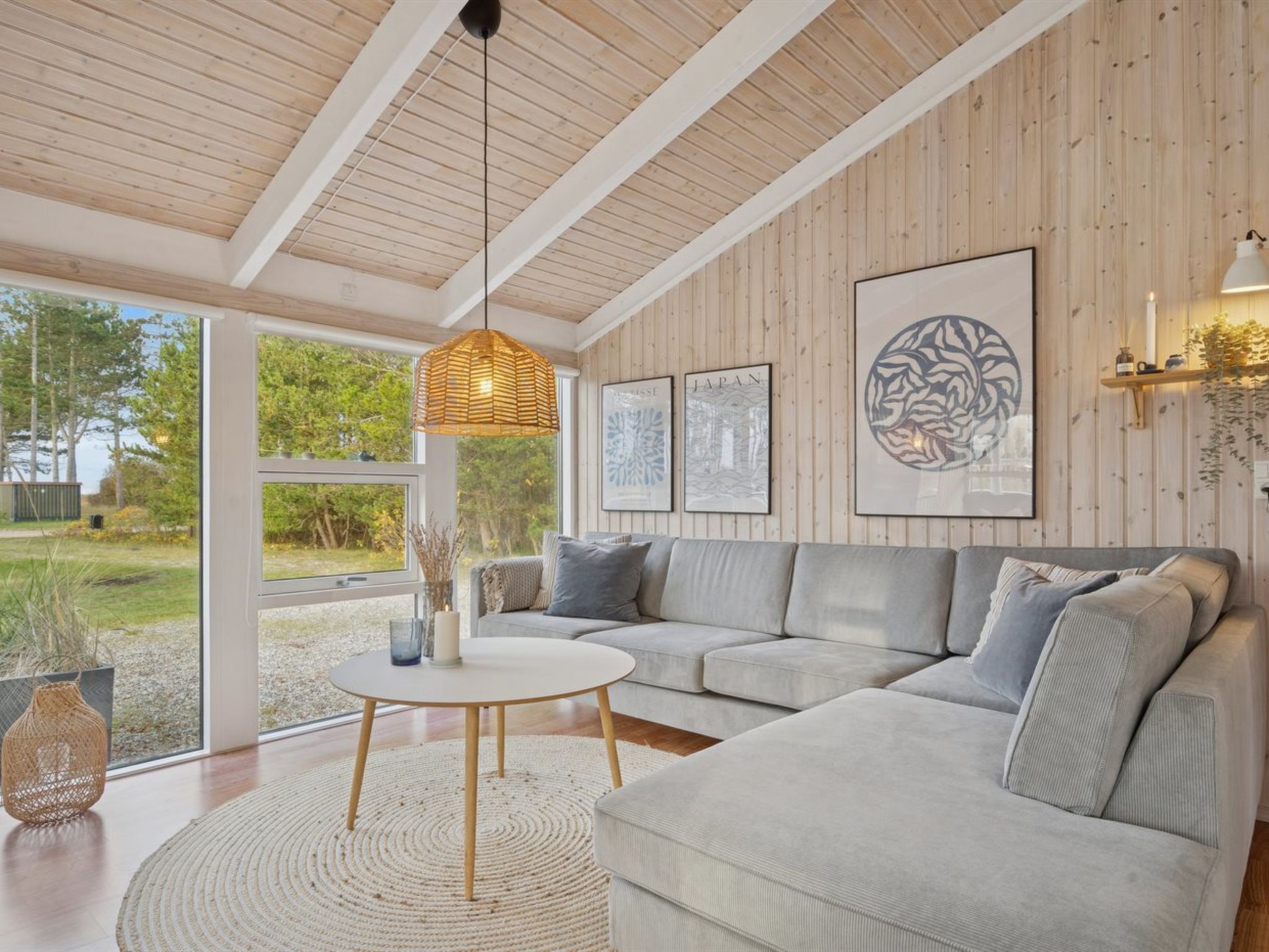 "Alvy" - 200m from the sea-Dedans