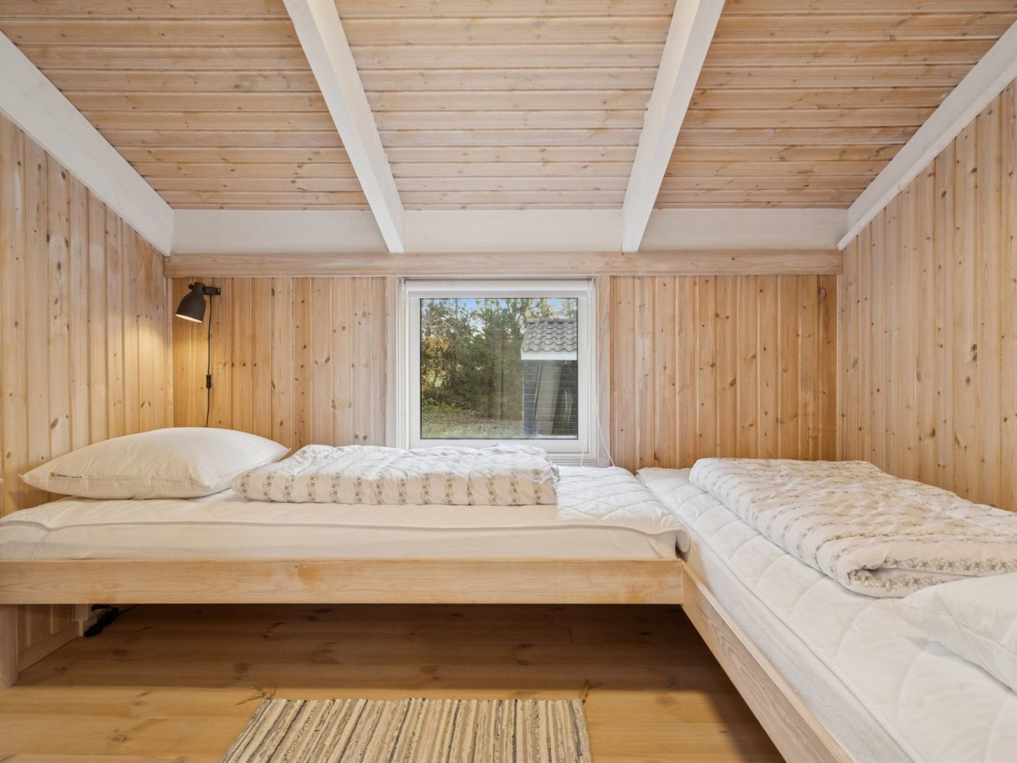 "Alvy" - 200m from the sea-Dedans