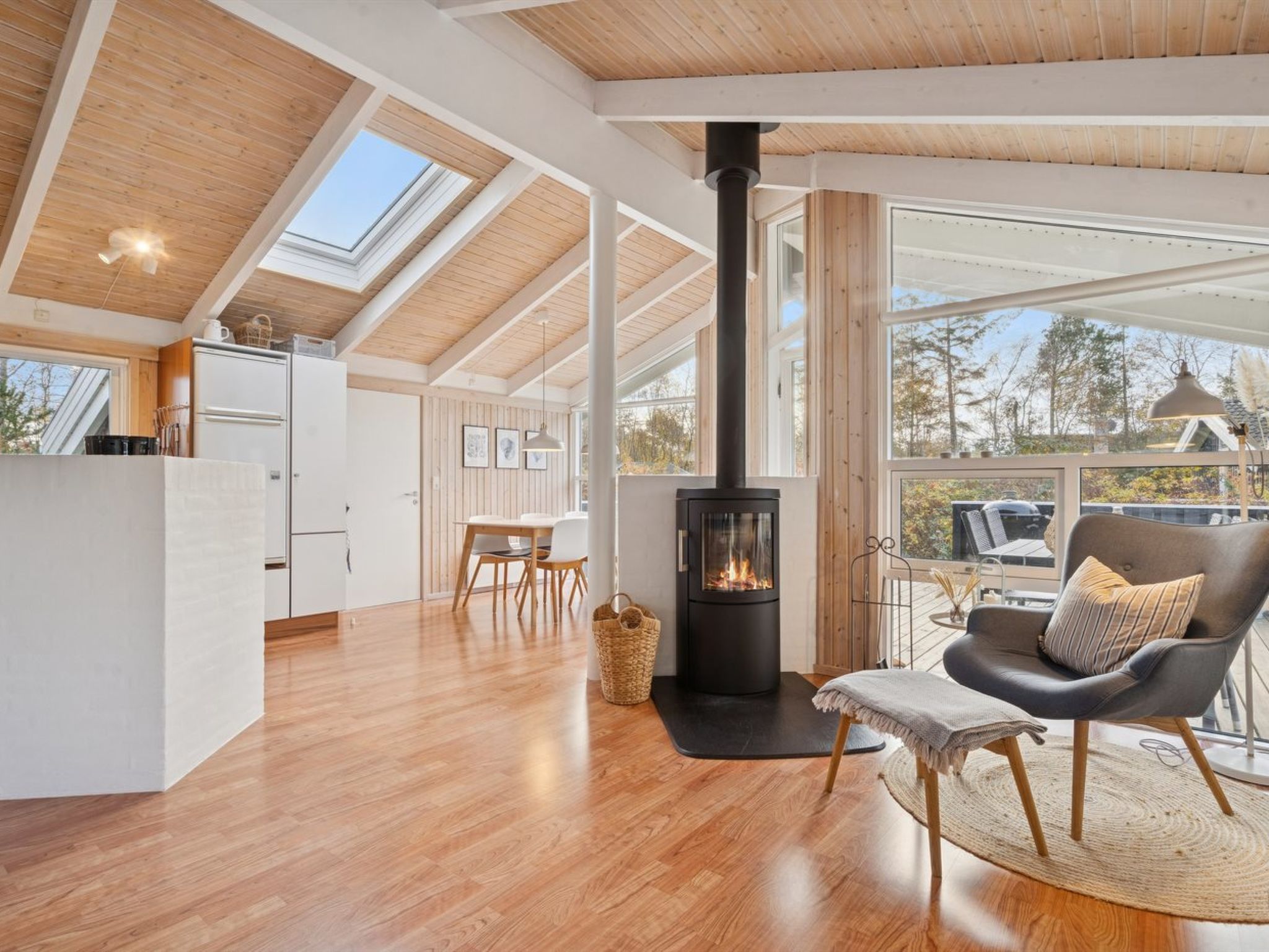 "Alvy" - 200m from the sea-Dedans