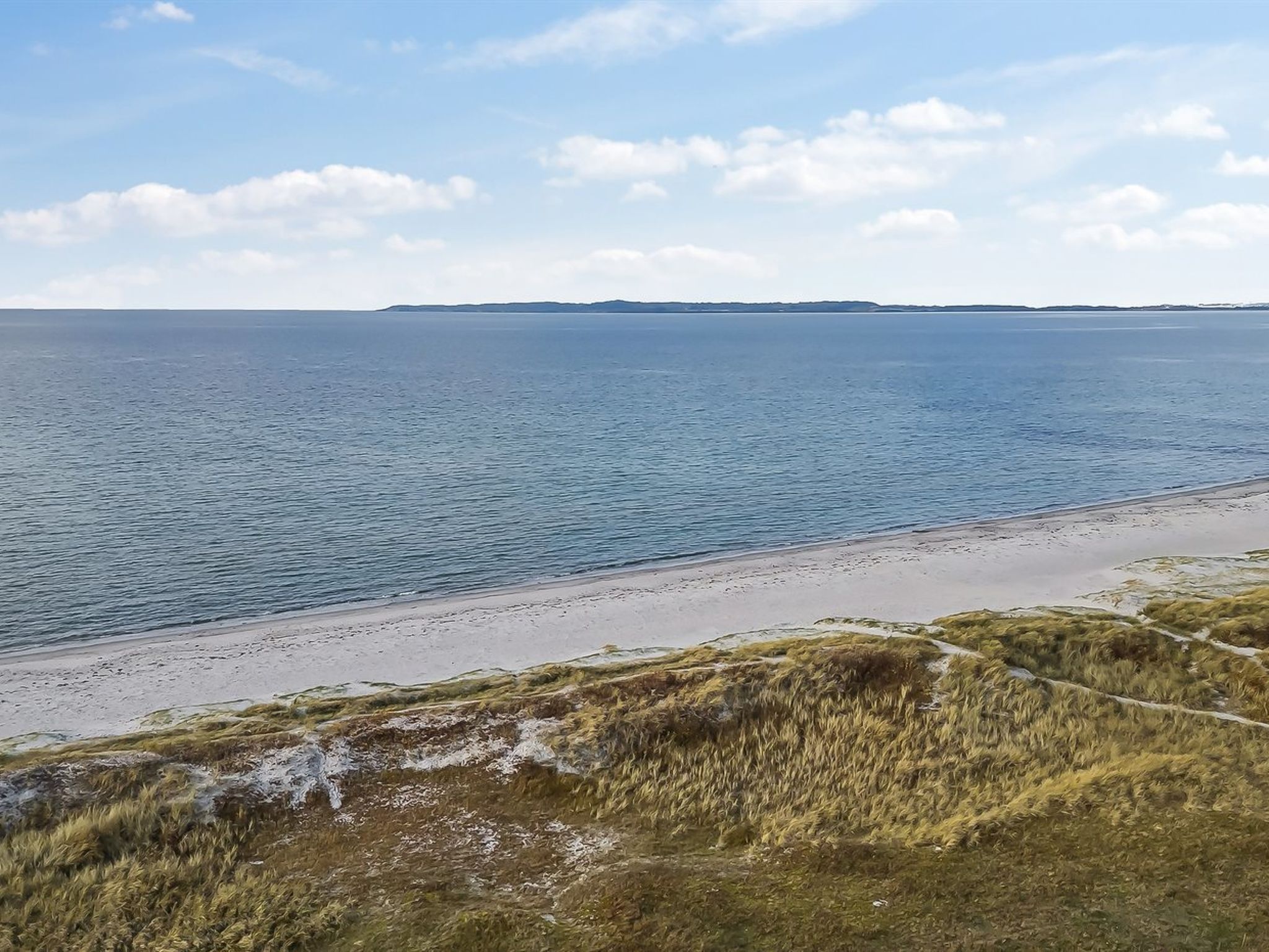 "Alvy" - 200m from the sea