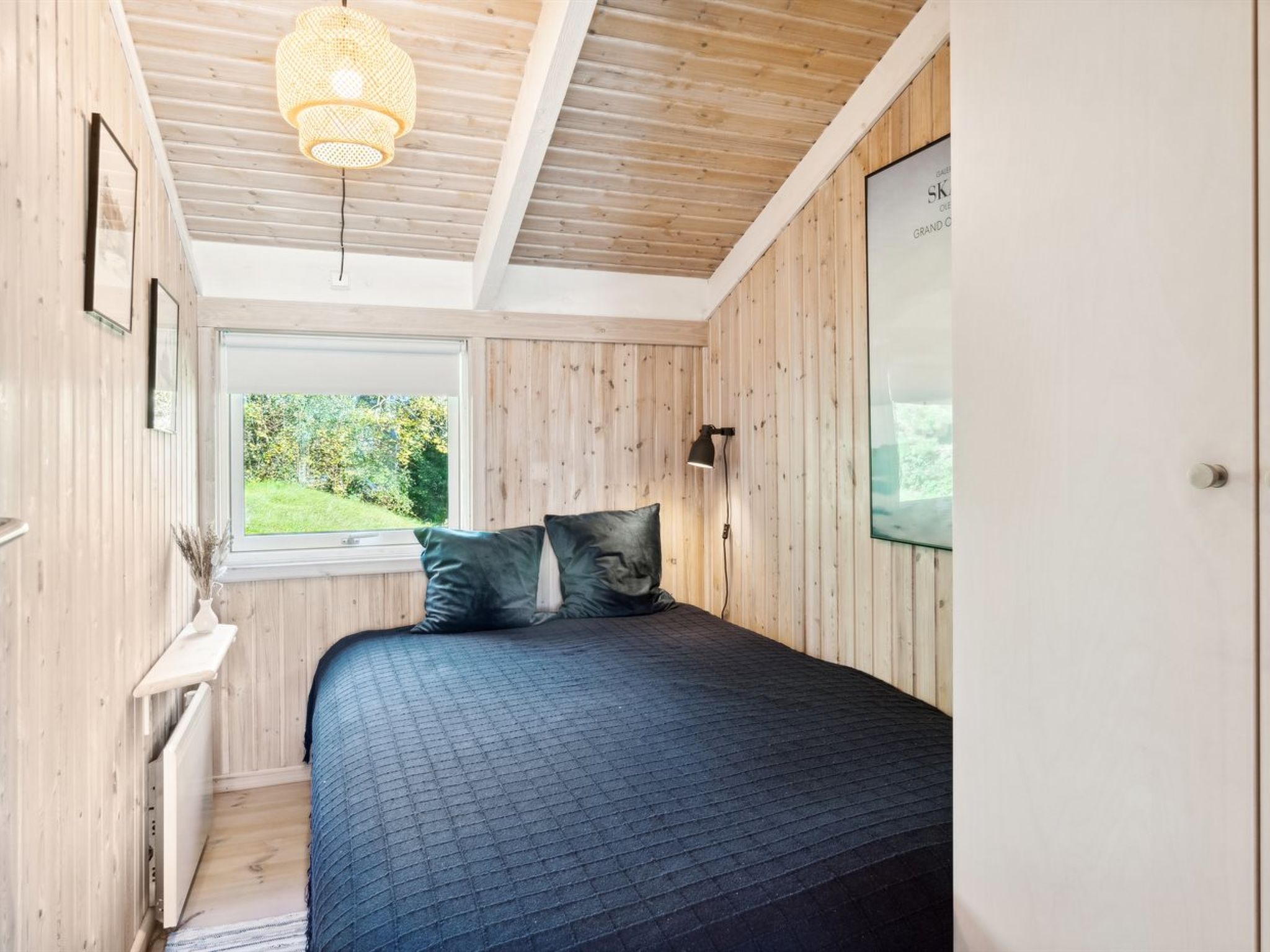 "Alvy" - 200m from the sea-Binnen