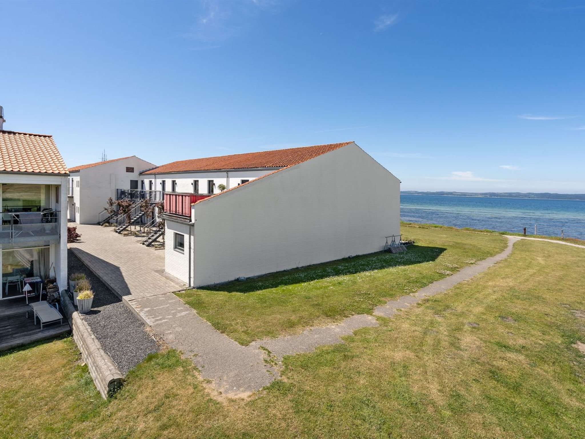 "Elvin" - 20m from the sea-Buiten