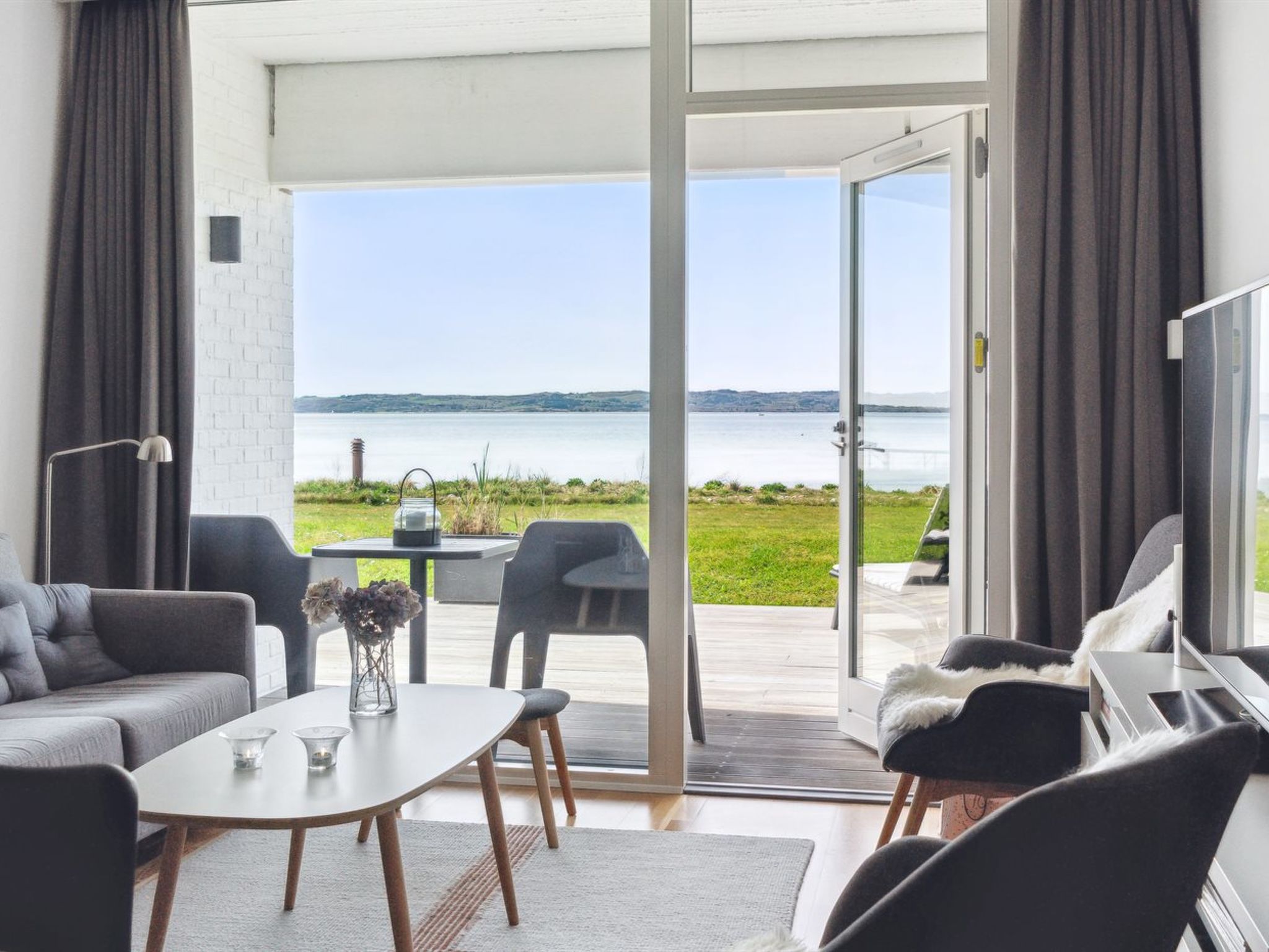 "Monia" - 20m from the sea-Buiten