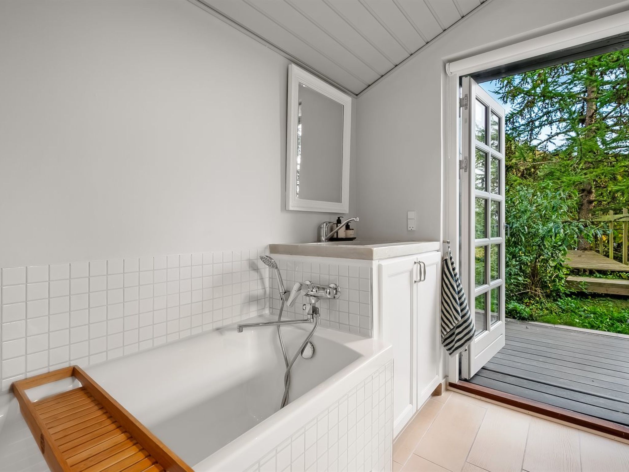 "Teijo" - 2.5km from the sea-Binnen