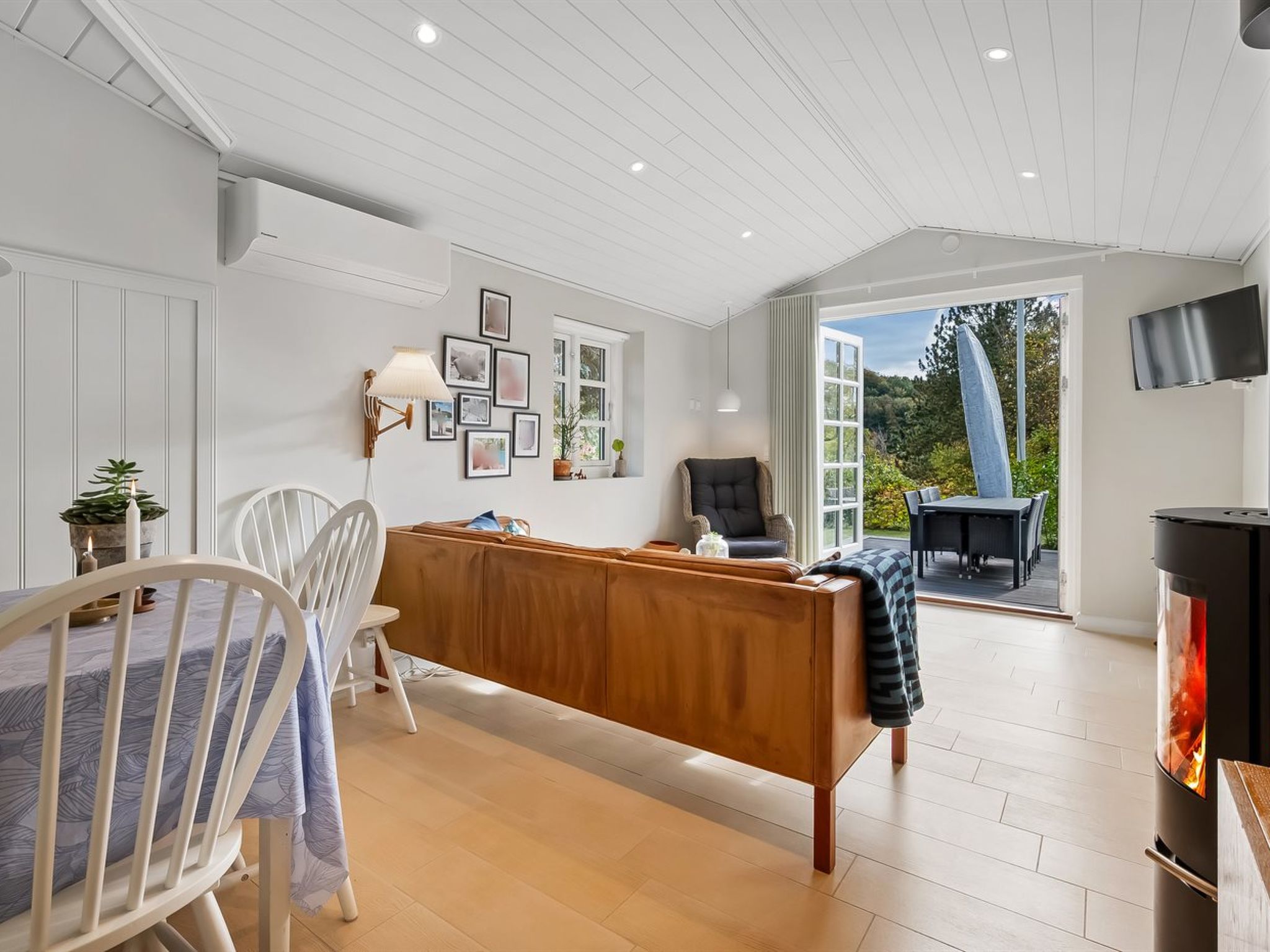 "Teijo" - 2.5km from the sea-Binnen