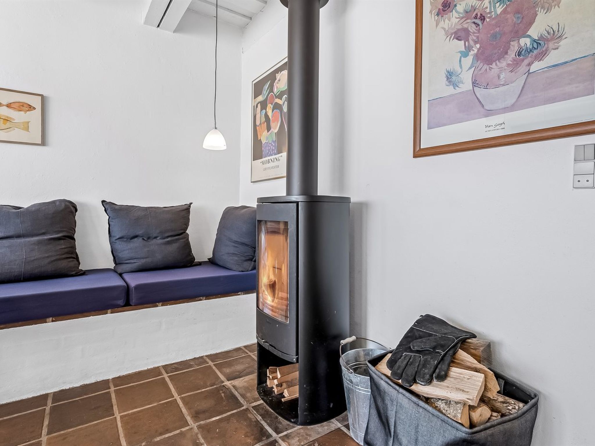 "Adils" - 5m from the sea - Binnen
