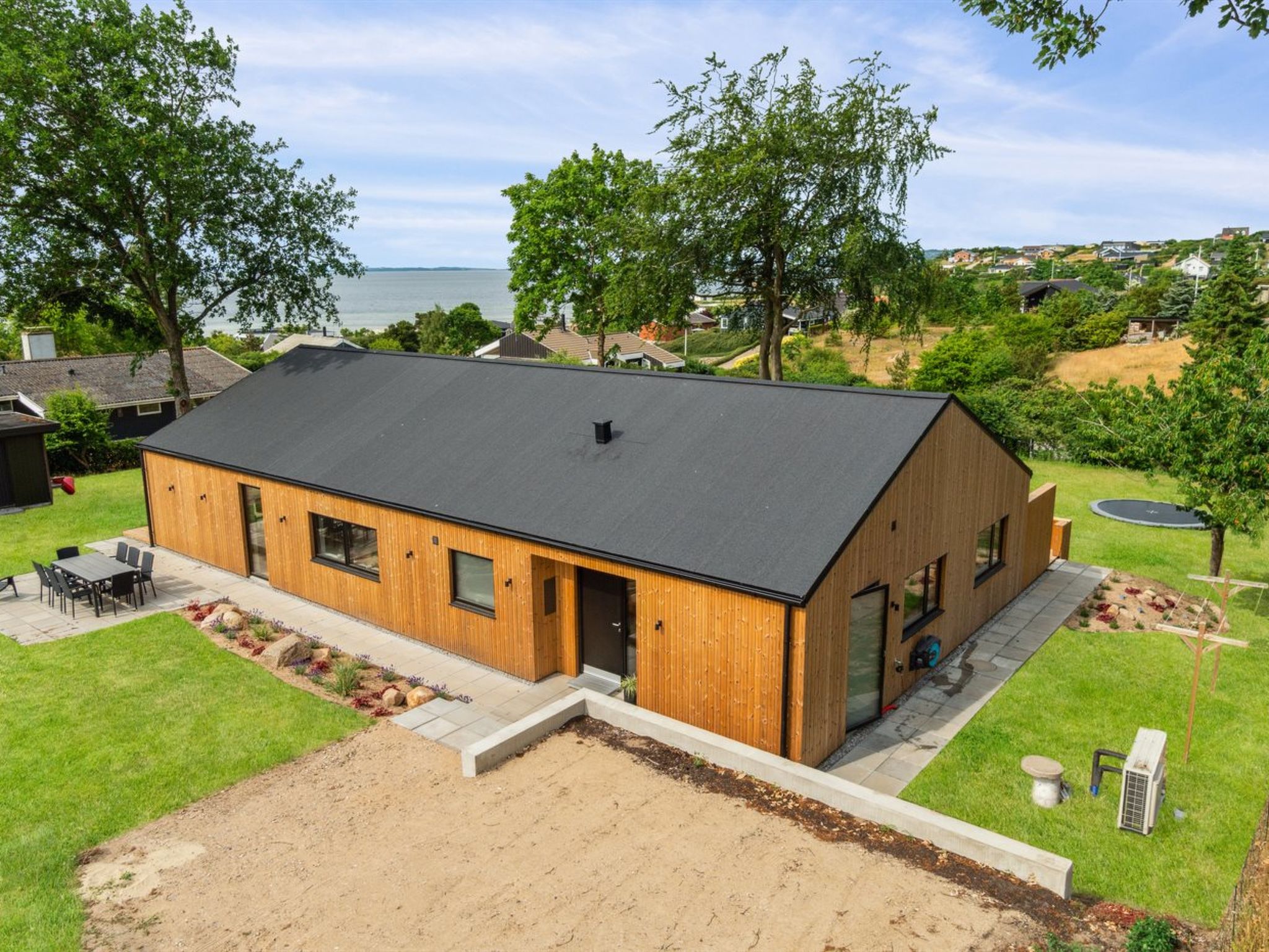"Edina" - 350m from the sea