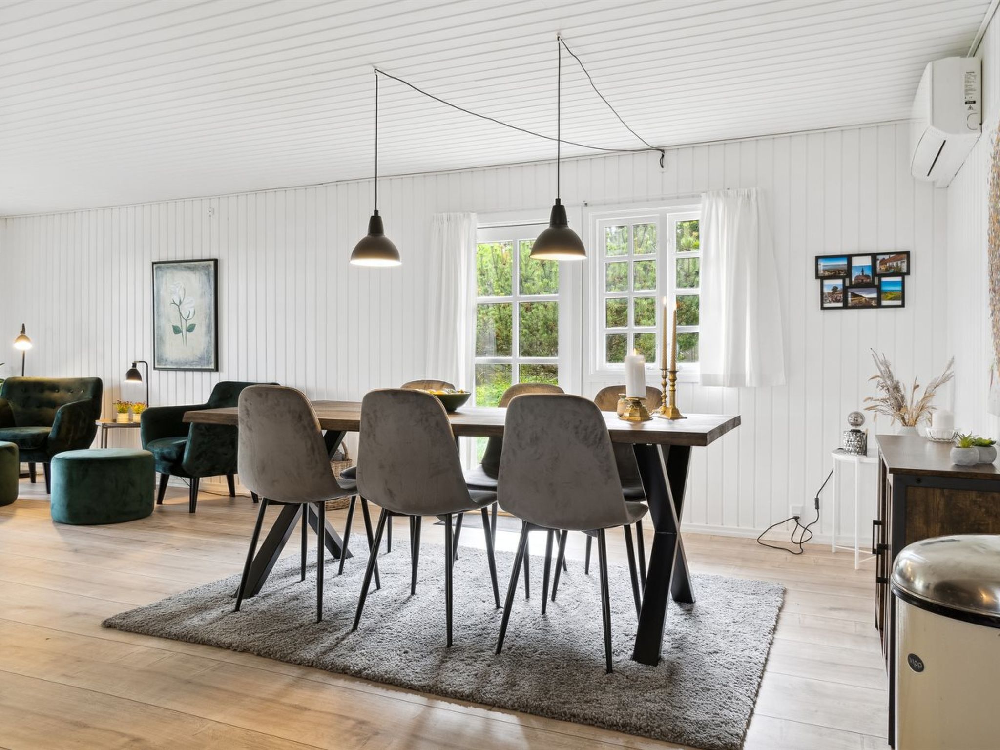 "Lazorka" - 200m from the sea - Drinnen