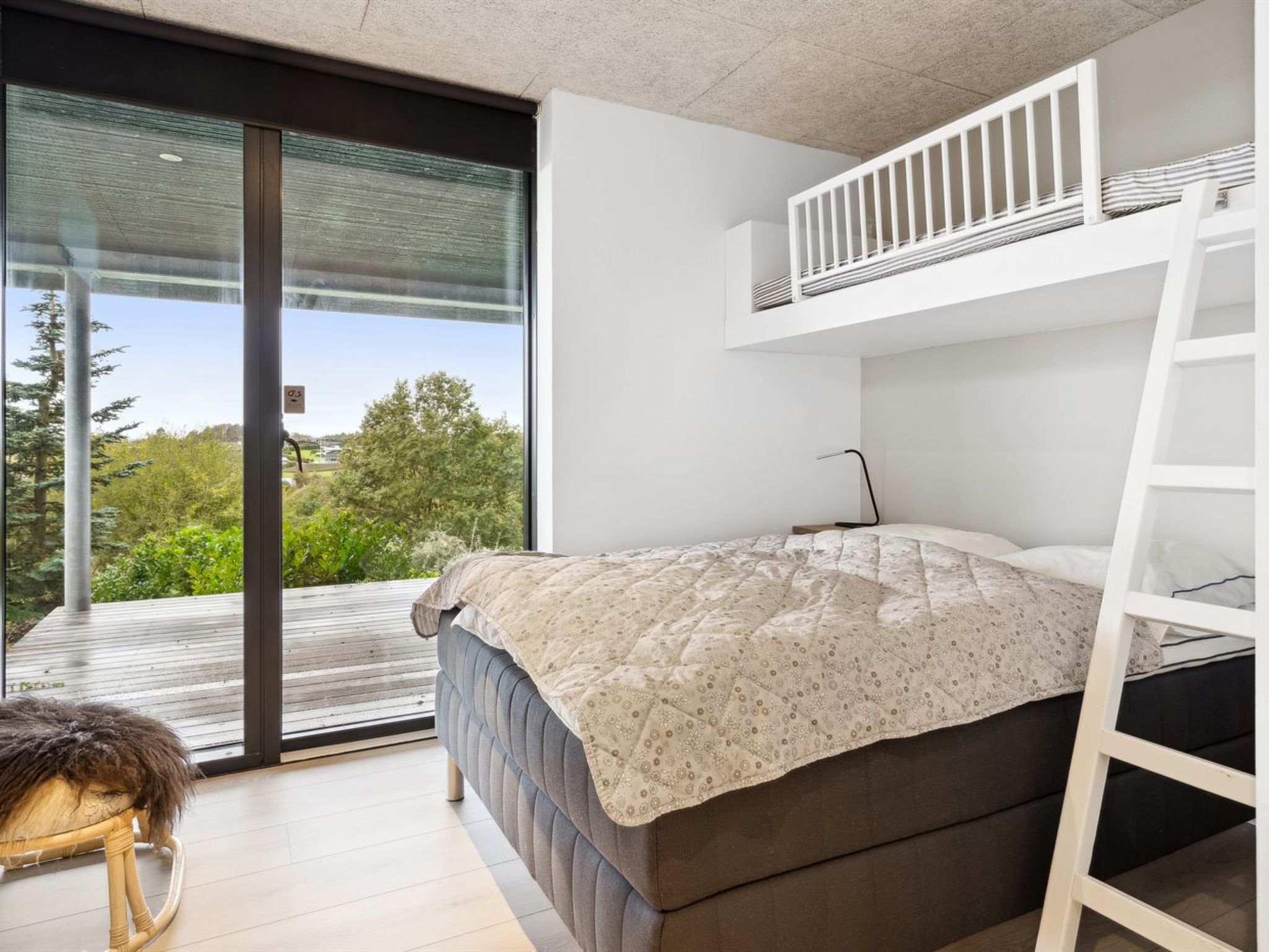 "Iarund" - 600m from the sea-Binnen