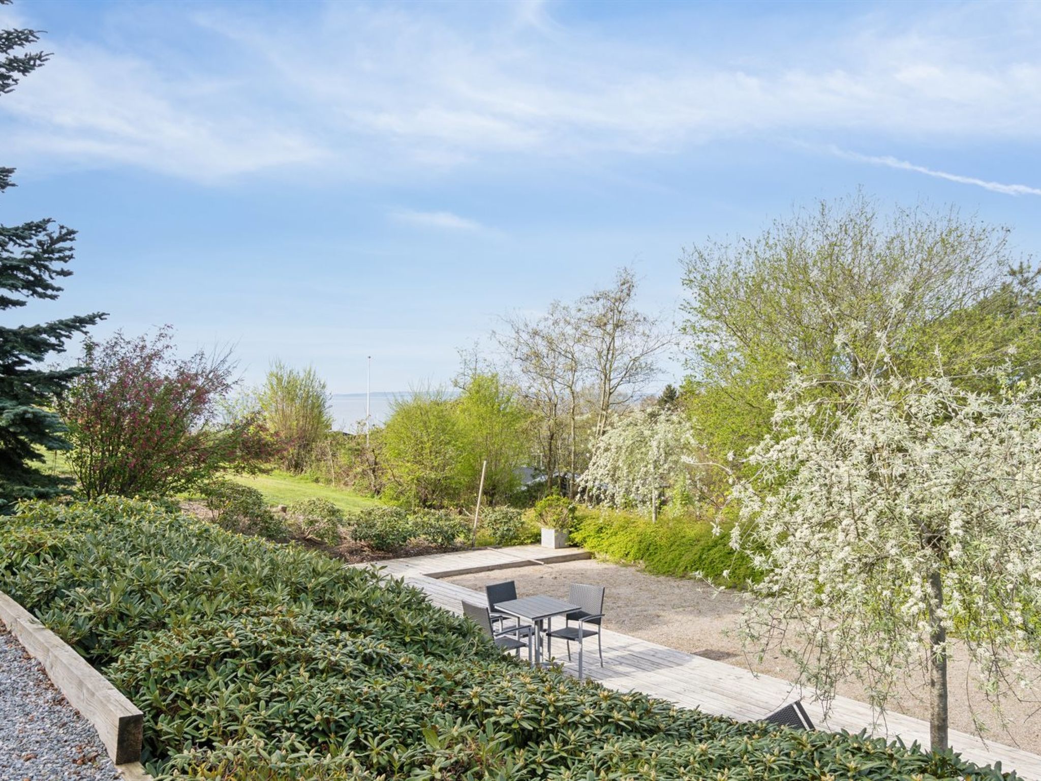 "Iarund" - 600m from the sea - Buiten