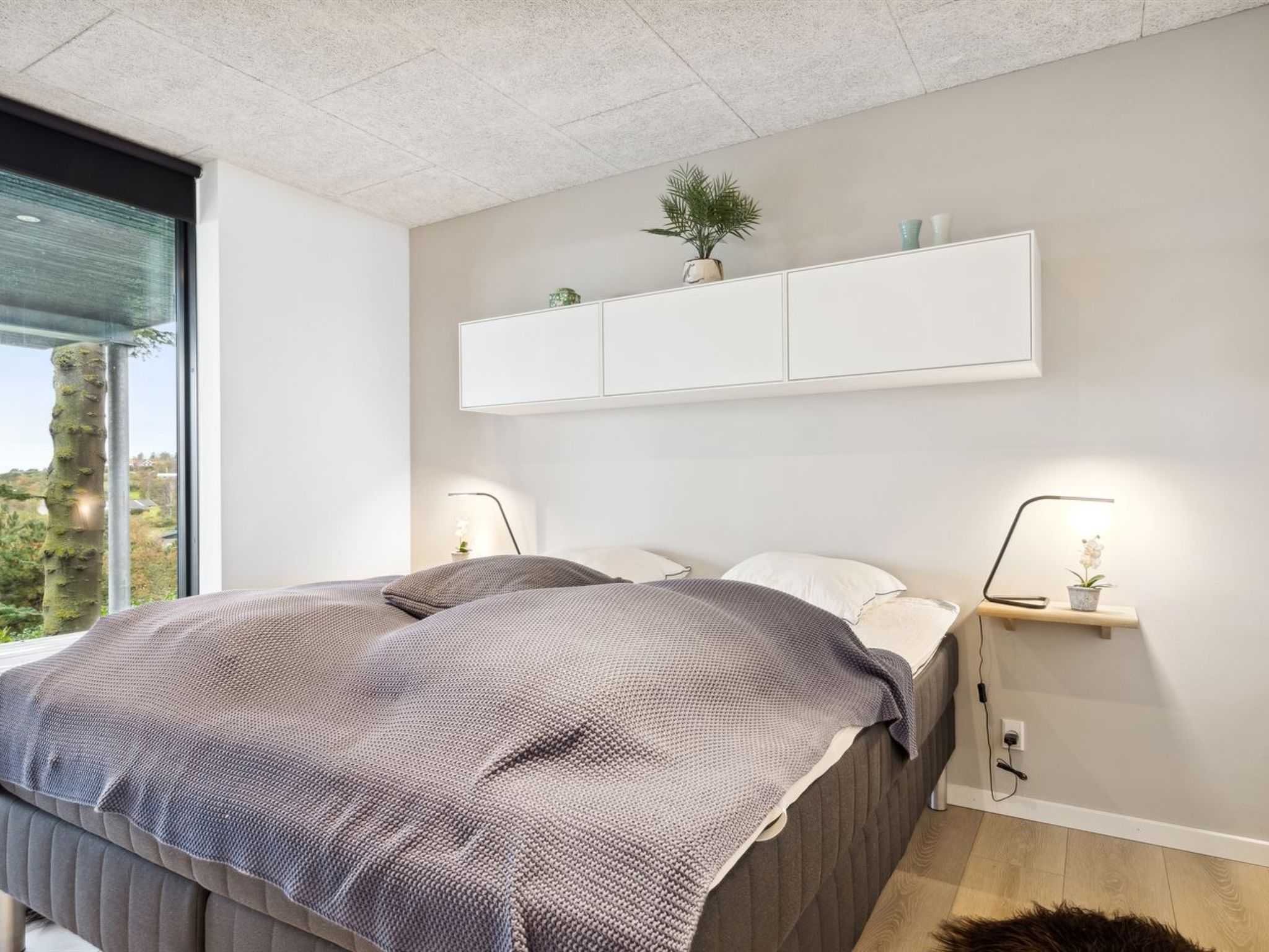 "Iarund" - 600m from the sea - Binnen