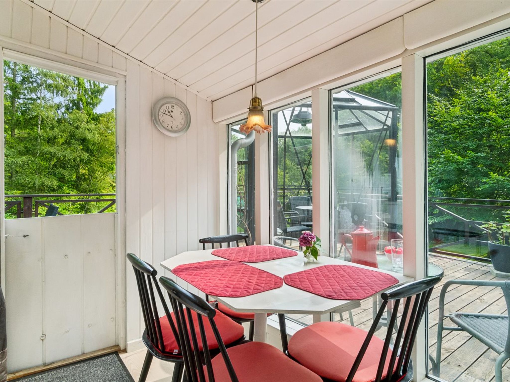 "Vesa" - 2.4km from the sea-Binnen