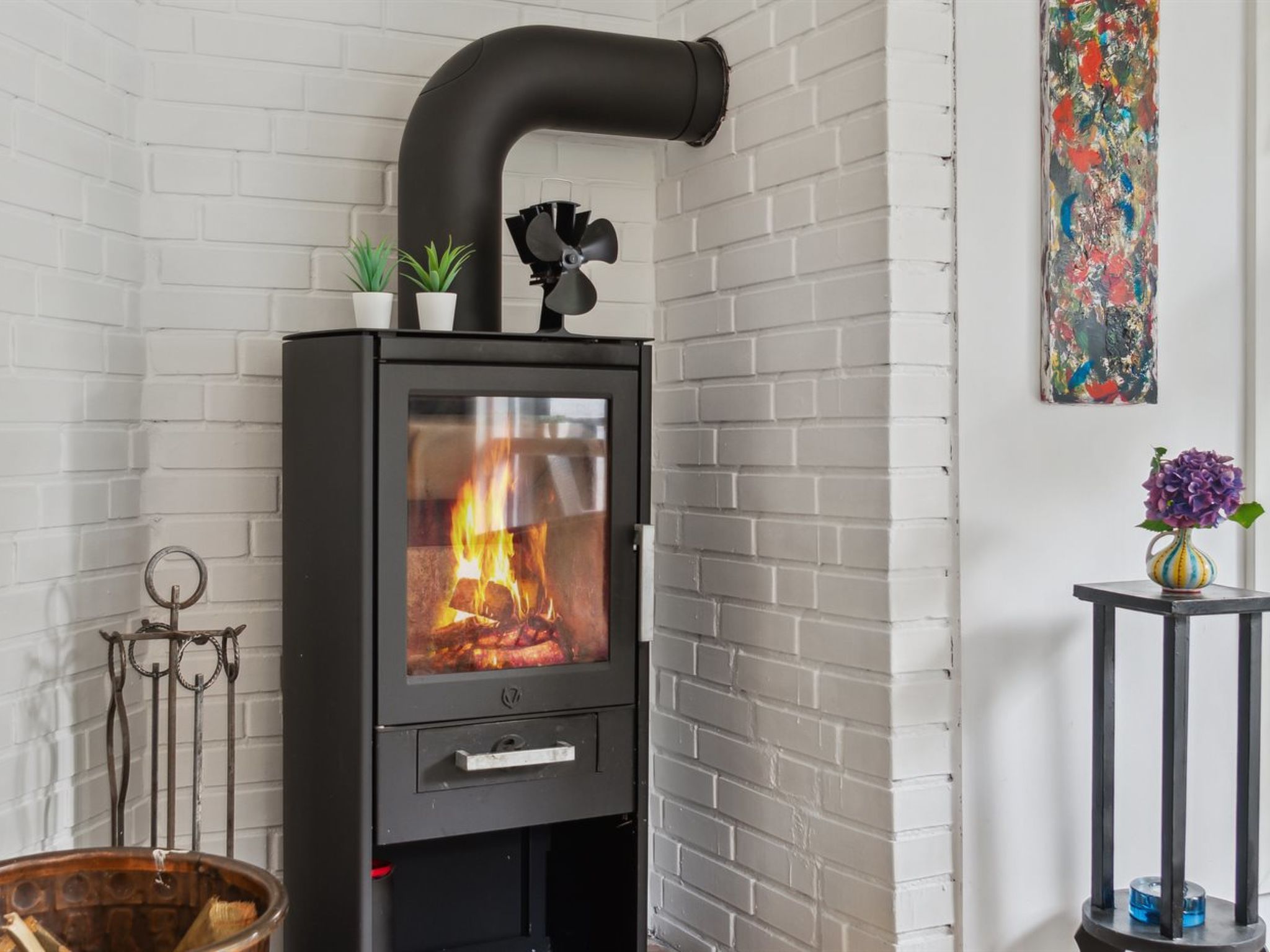 "Vesa" - 2.4km from the sea-Binnen