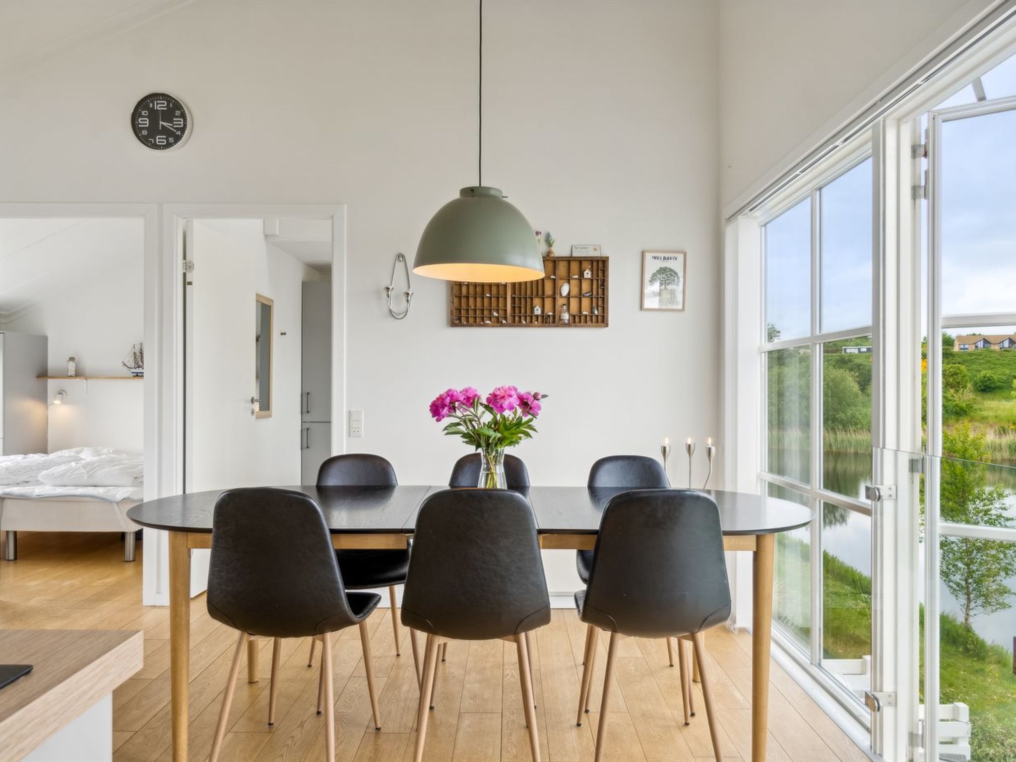 "Sebiorn" - 5m from the sea-Binnen