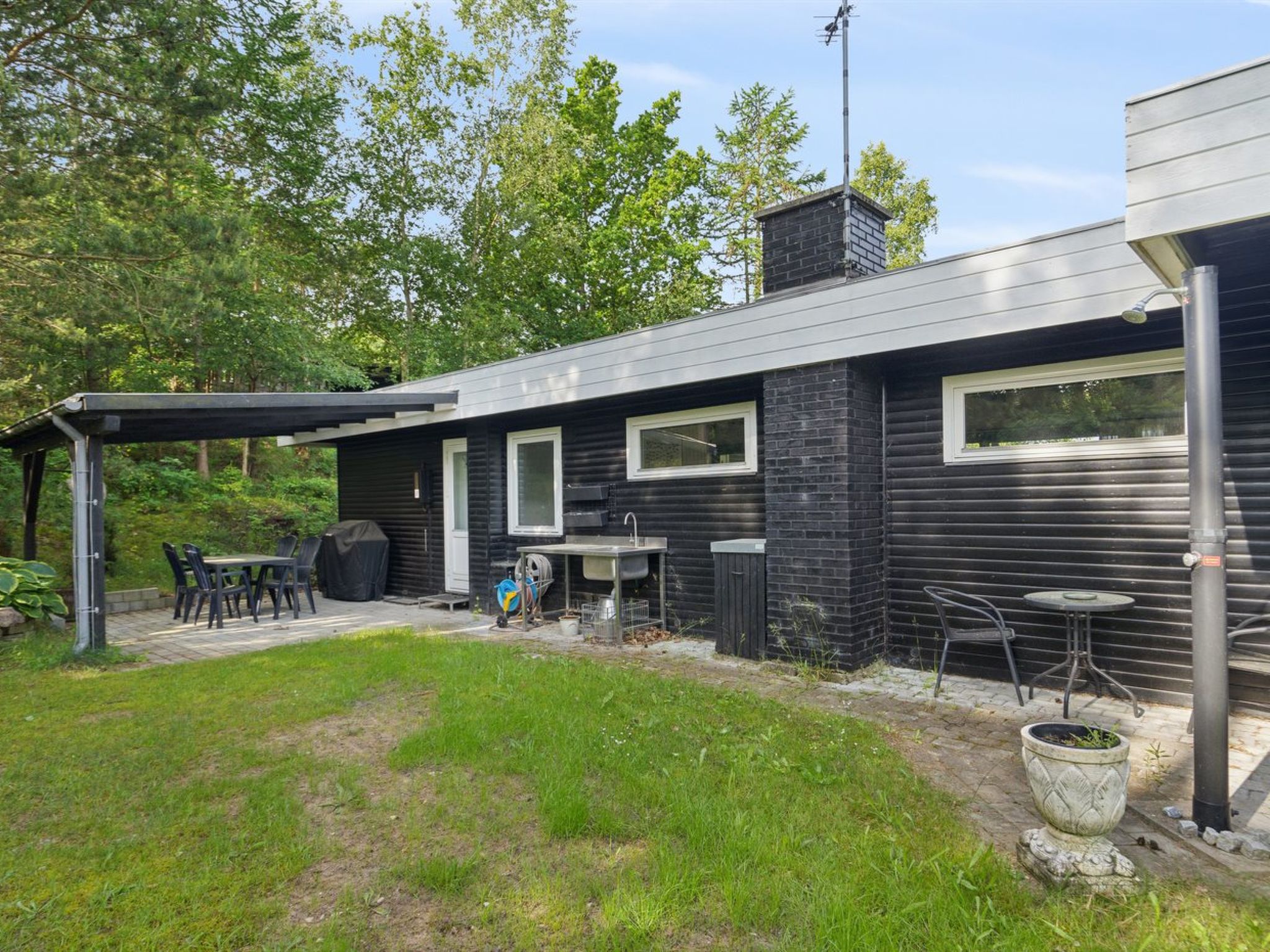 "Anthonette" - 900m from the sea-Outside