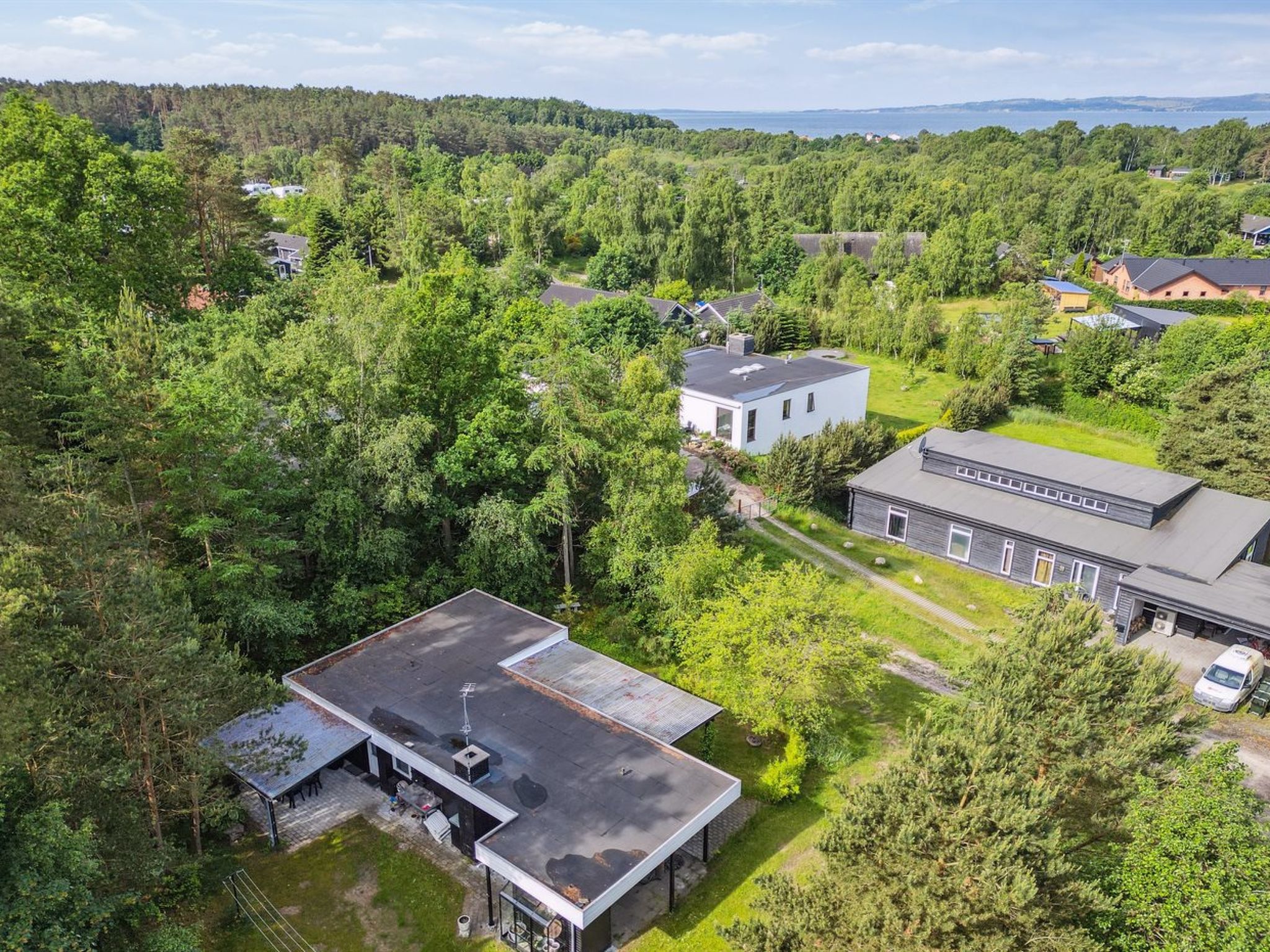 "Anthonette" - 900m from the sea