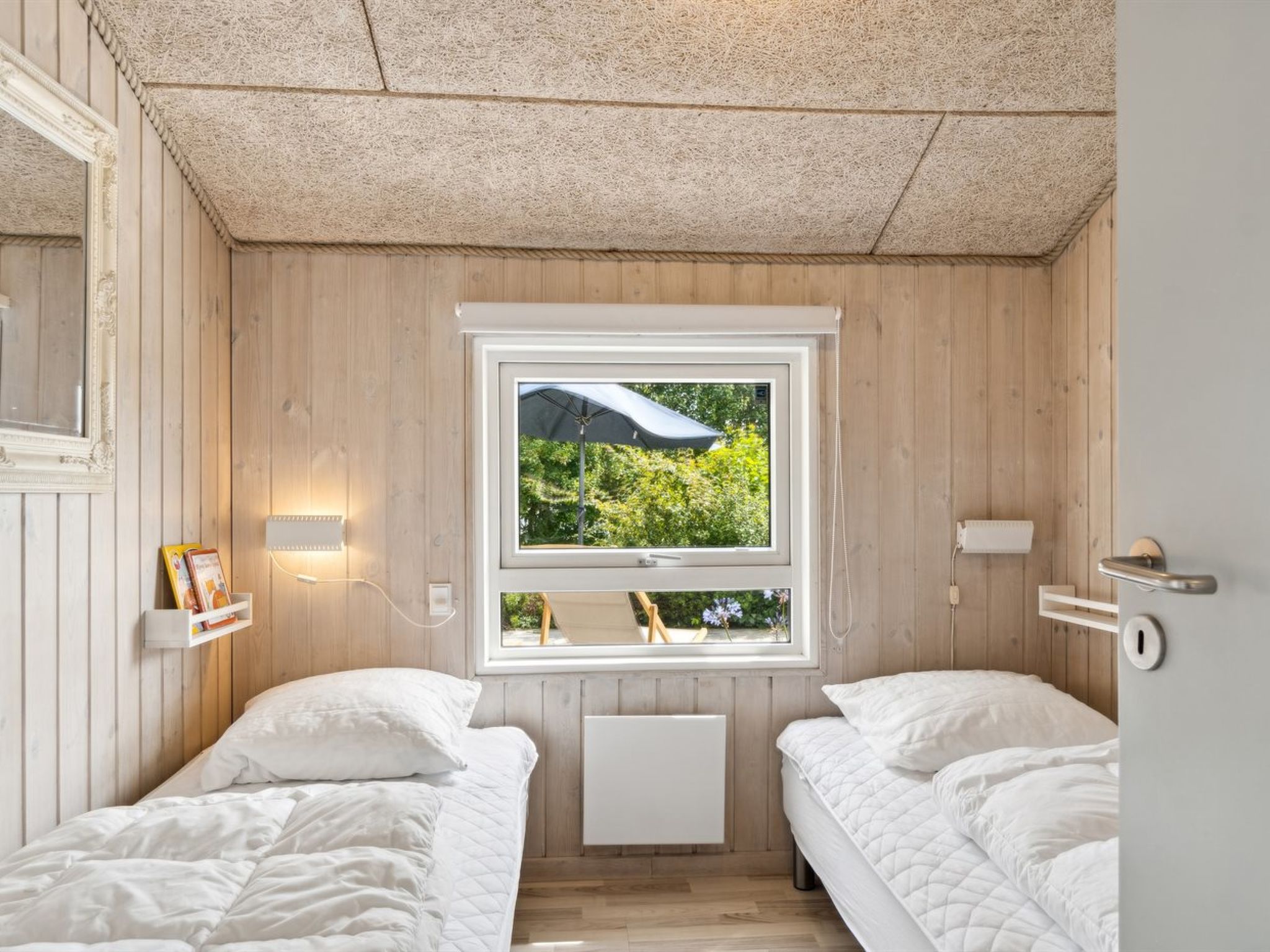 "Katharine" - 175m from the sea - Drinnen