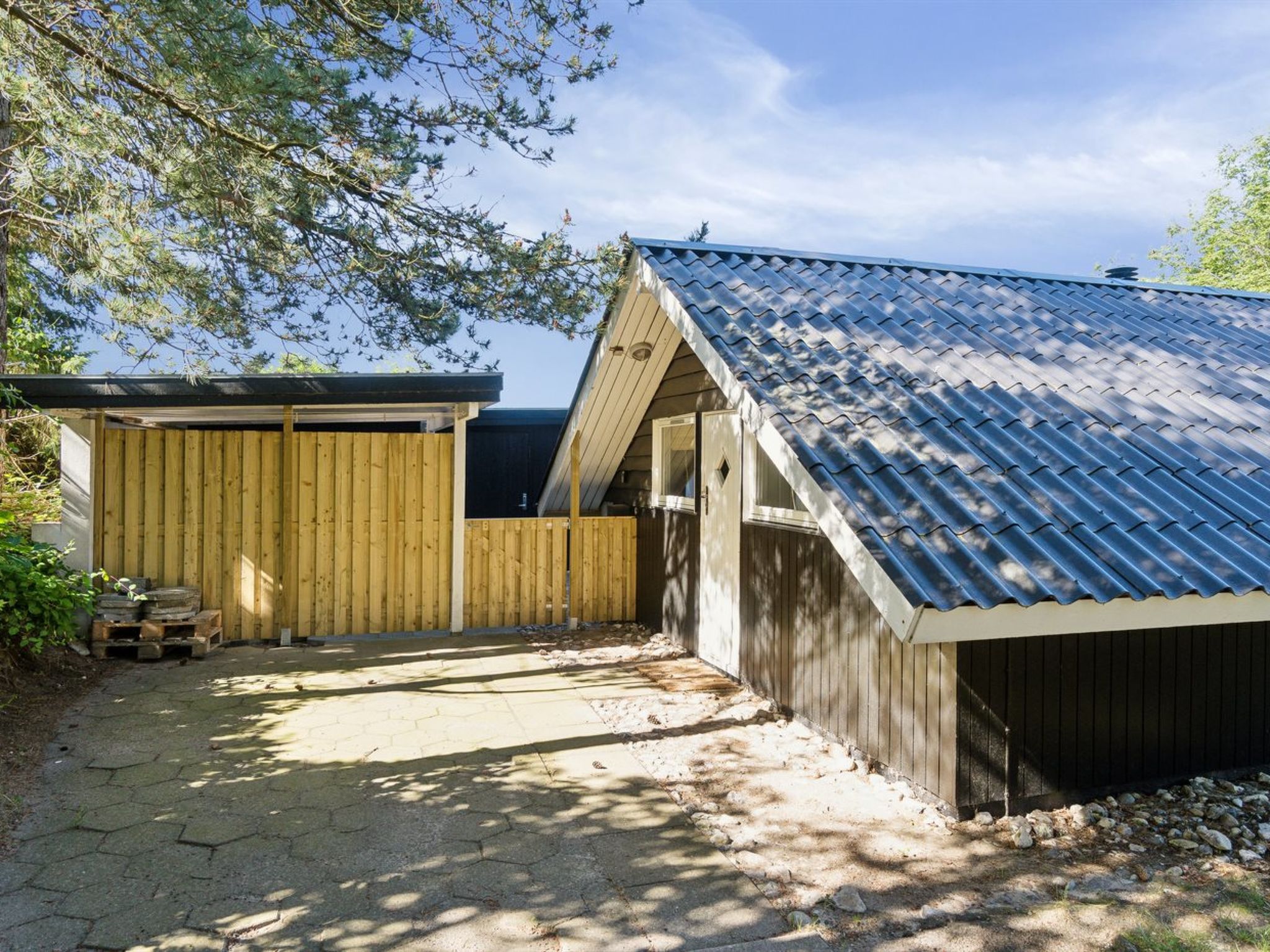 "Laurens" - 800m from the sea - Draußen